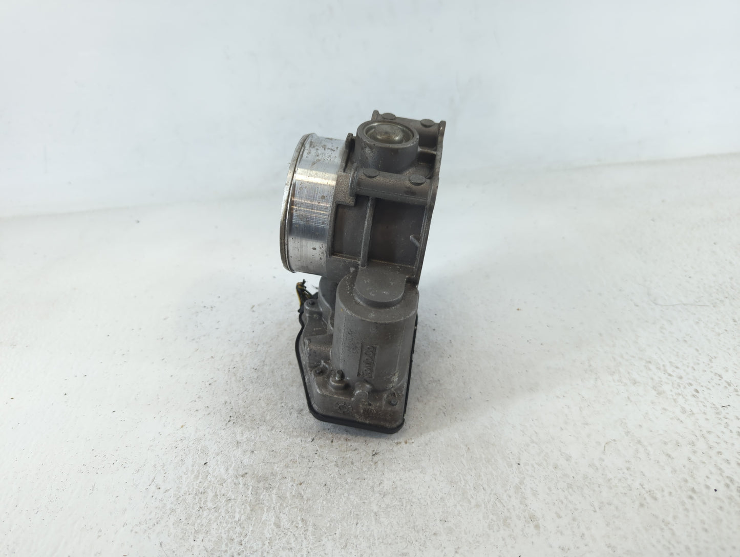 2011-2016 Ford F-150 Throttle Body P/N:13314 4001207 BL3E-AE Fits Fits 2011 2012 2013 2014 2015 2016 2017 2018 2019 OEM Used