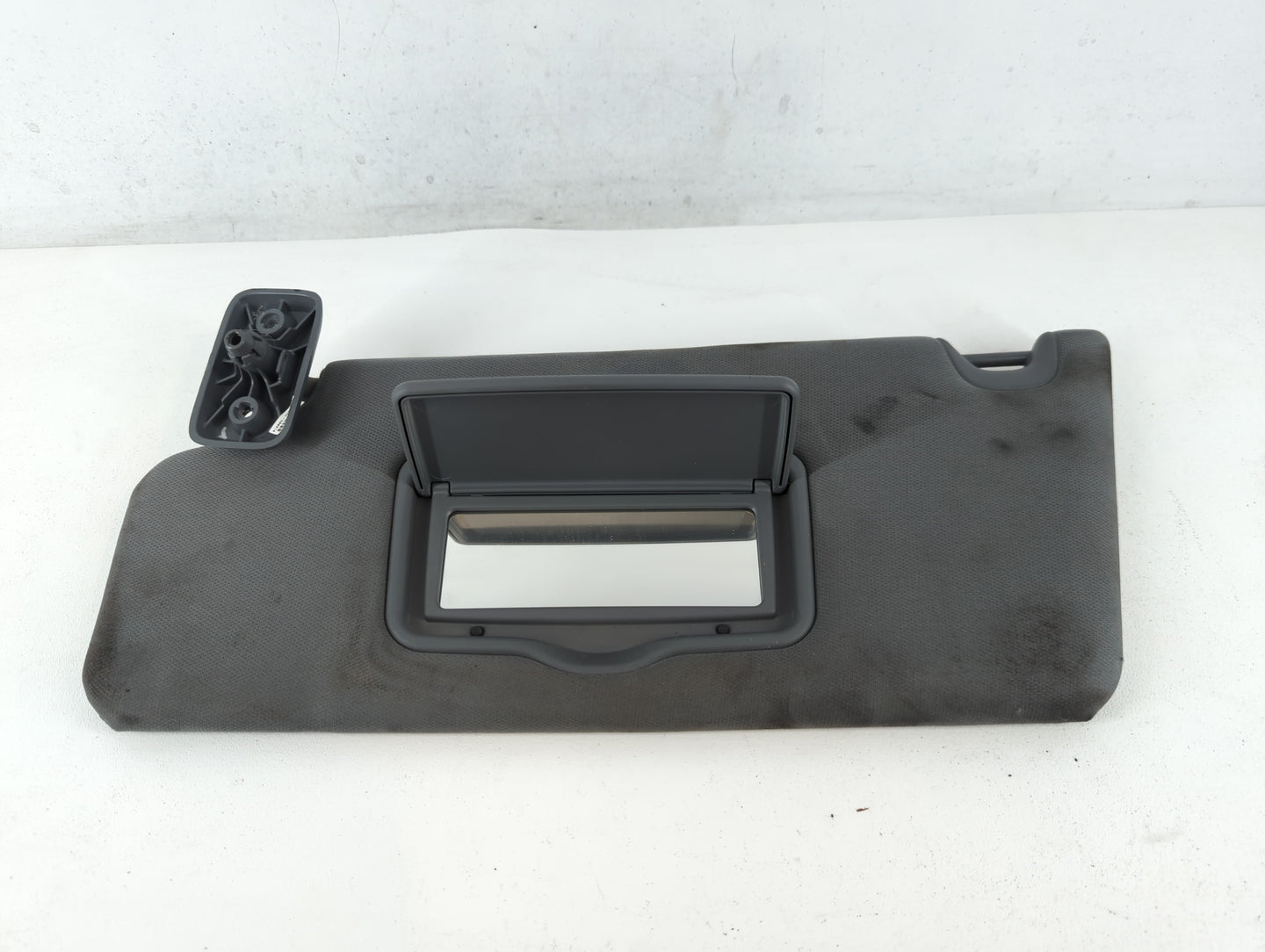 2011-2014 Ford F-150 Sun Visor Shade Replacement Driver Left Mirror Fits Fits 2011 2012 2013 2014 OEM Used Auto Parts - Oemu