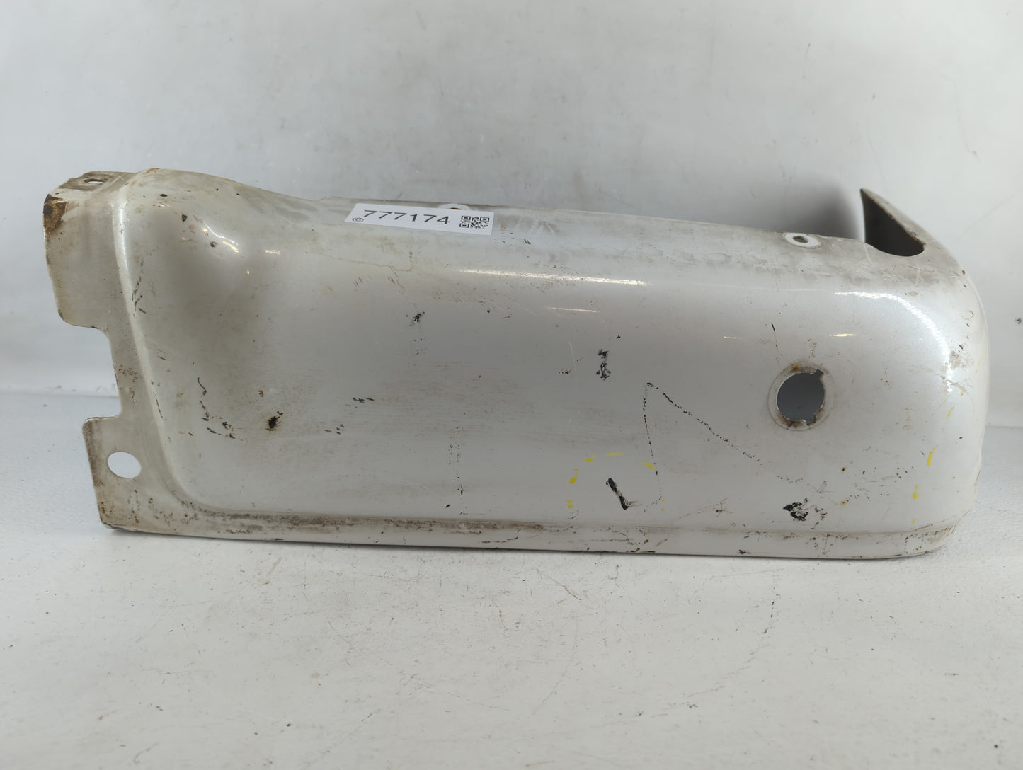 2009-2014 Ford F-150 Rear Bumper Assembly Oem Light Grey - Oemusedautoparts1.com