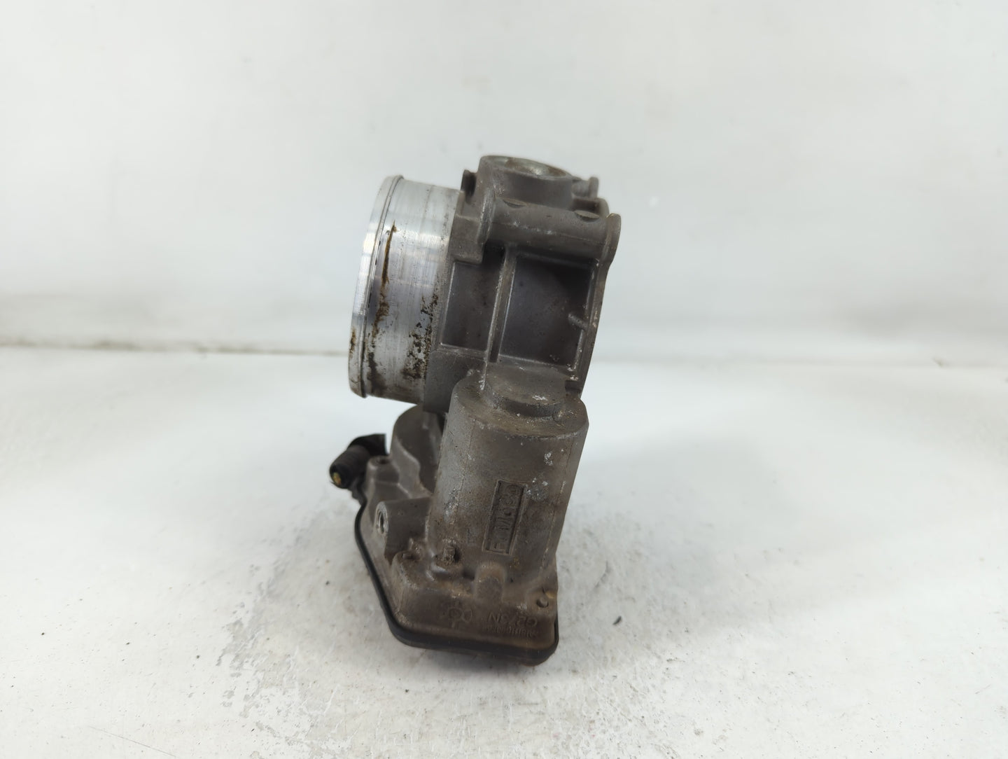 2011-2016 Ford F-150 Throttle Body P/N:BL3E-AE Fits Fits 2011 2012 2013 2014 2015 2016 2017 2018 2019 OEM Used Auto Parts - 