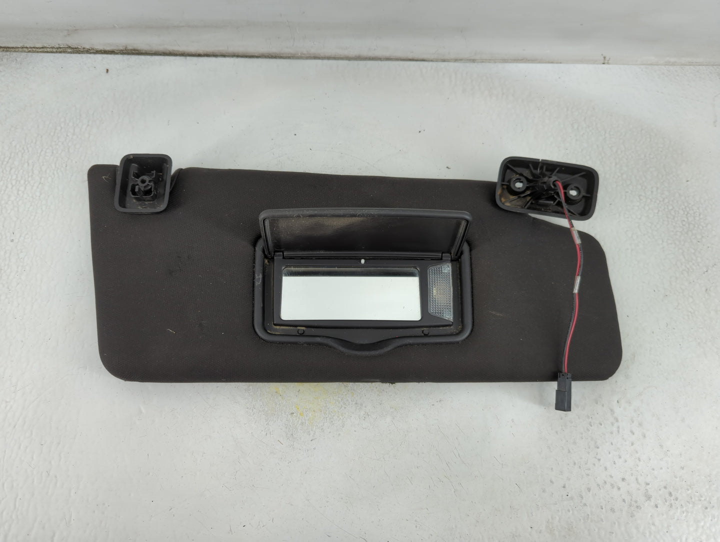 2015-2017 Ford F-150 Sun Visor Shade Replacement Passenger Right Mirror Fits Fits 2015 2016 2017 OEM Used Auto Parts - Oemus
