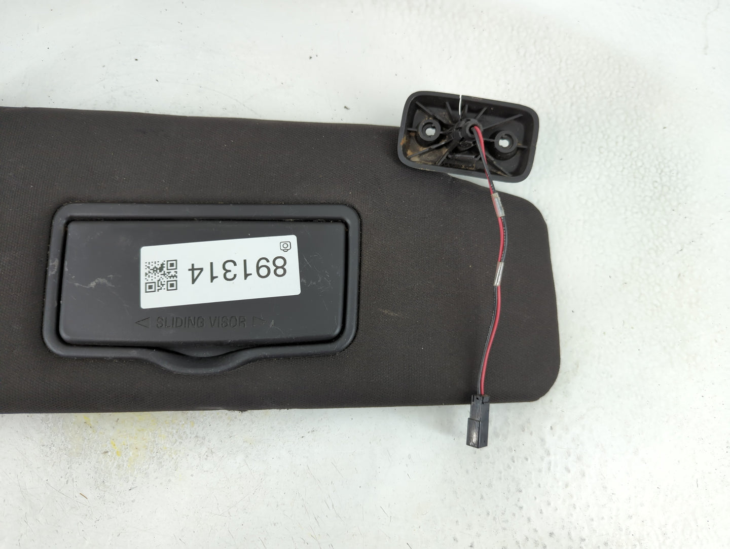 2015-2017 Ford F-150 Sun Visor Shade Replacement Passenger Right Mirror Fits Fits 2015 2016 2017 OEM Used Auto Parts - Oemus