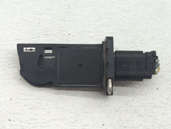 compare product 2014 Ford F-250 Super Duty Sun Visor Shade Replacement Driver Left Mirror Fits OEM Used Auto Parts