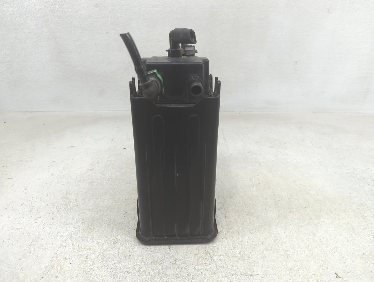 2014 Ford F-450 Super Duty Fuel Vapor Charcoal Canister - Oemusedautoparts1.com