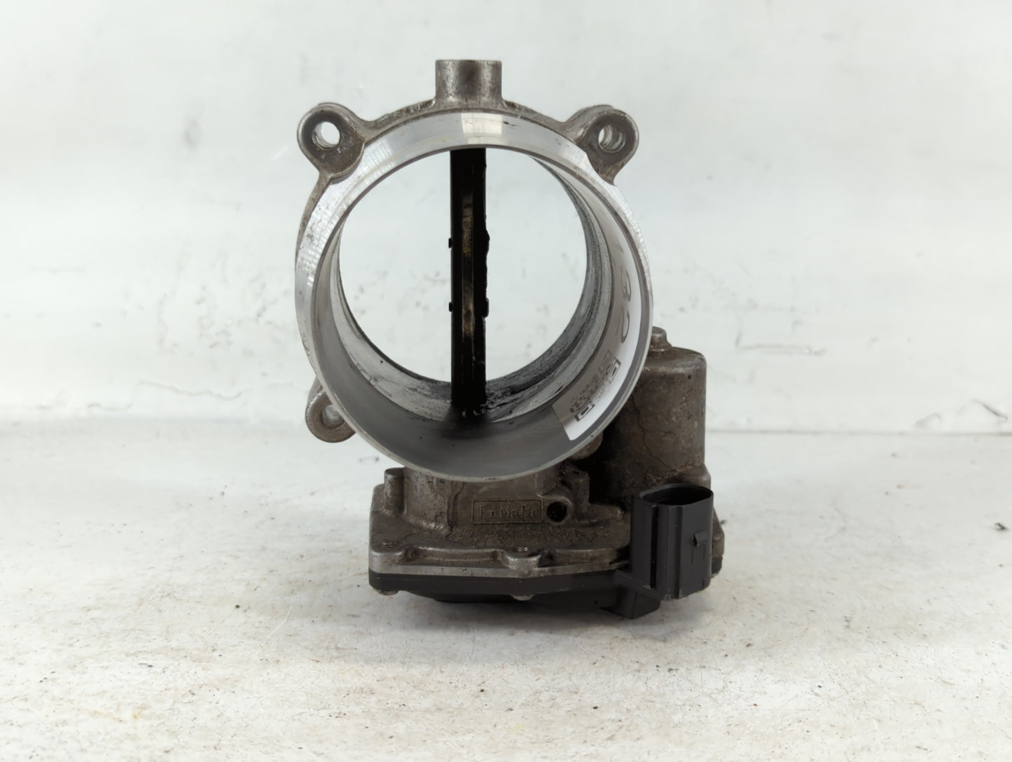 2014 Ford F-450 Super Duty Throttle Body P/N:329 13F 0559 Fits OEM Used Auto Parts - Oemusedautoparts1.com