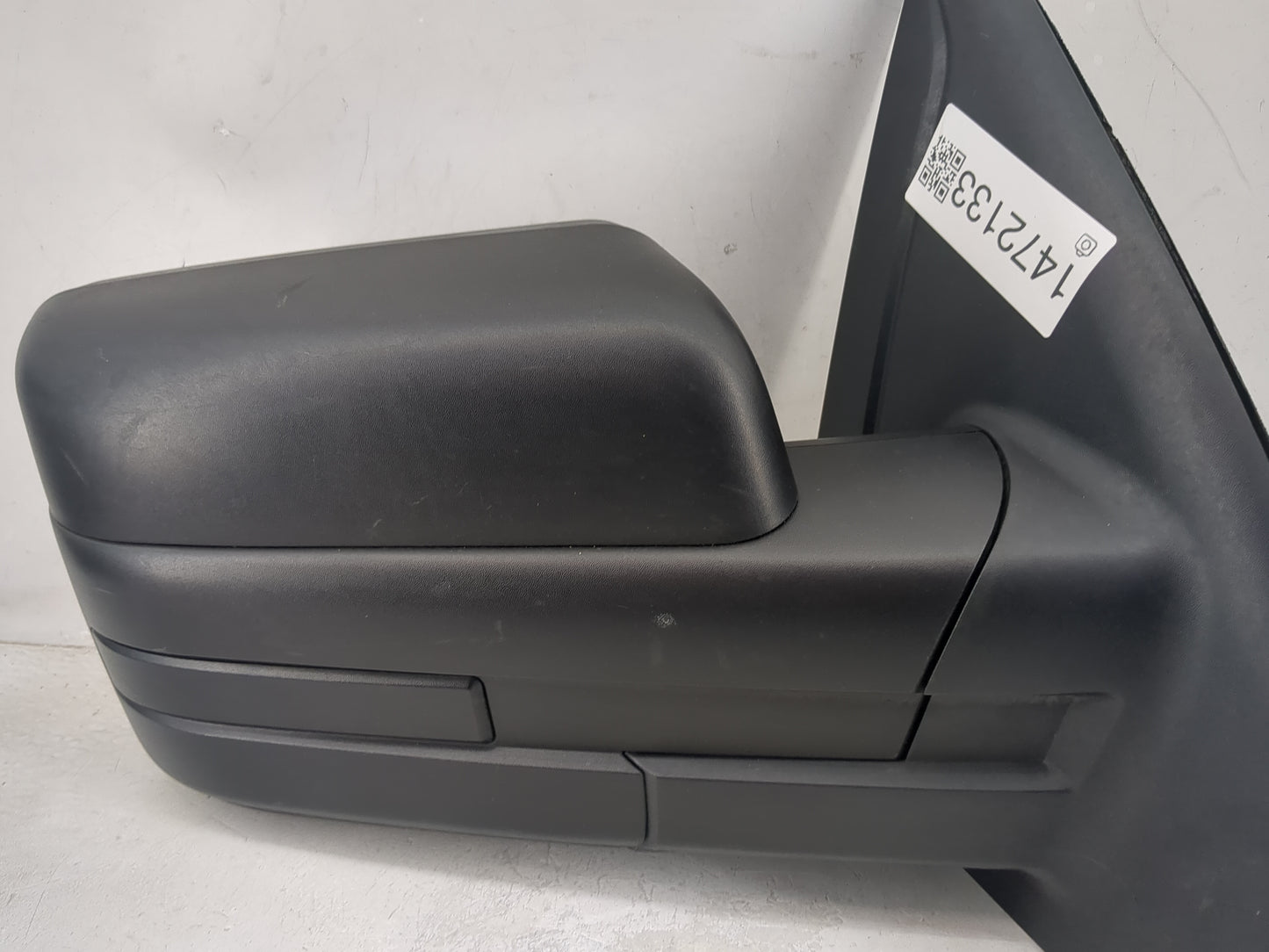 2014 Ford F150 Passenger Side View Mirror - Right Door Mirror OEM Used - Oemusedautoparts1.com