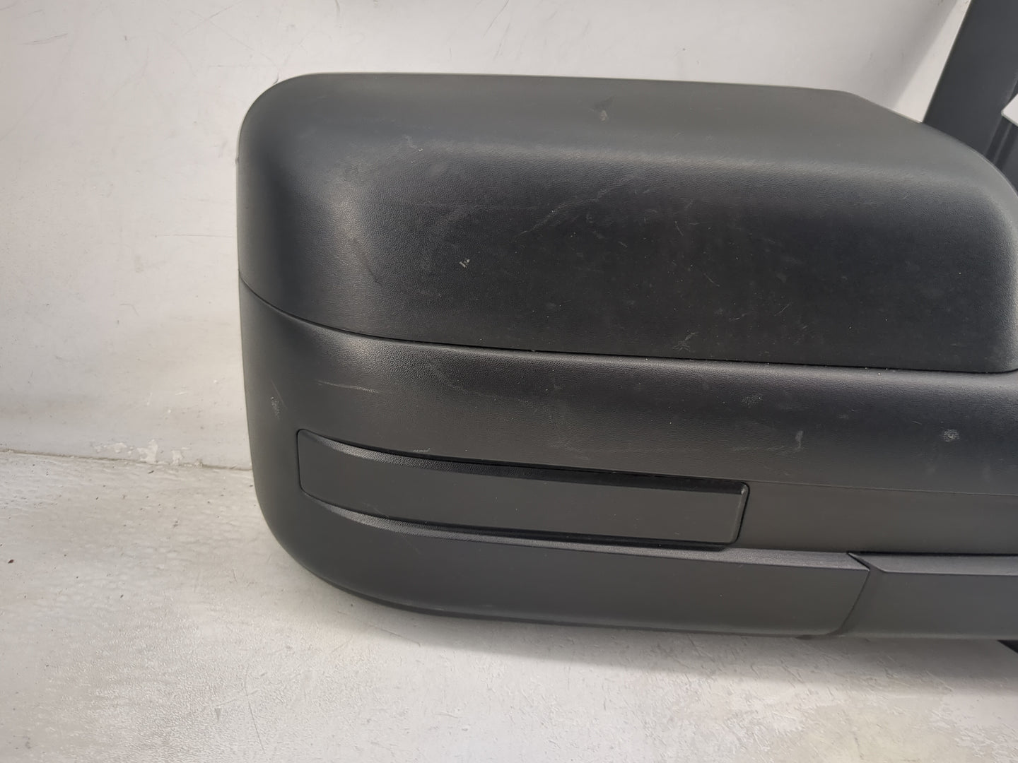 2014 Ford F150 Passenger Side View Mirror - Right Door Mirror OEM Used - Oemusedautoparts1.com