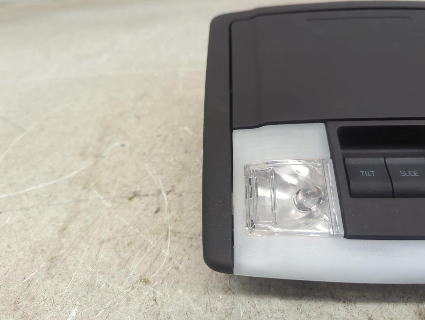 Ford F150 Overhead Console W/rear Climate Control 1482770 - Oemusedautoparts1.com