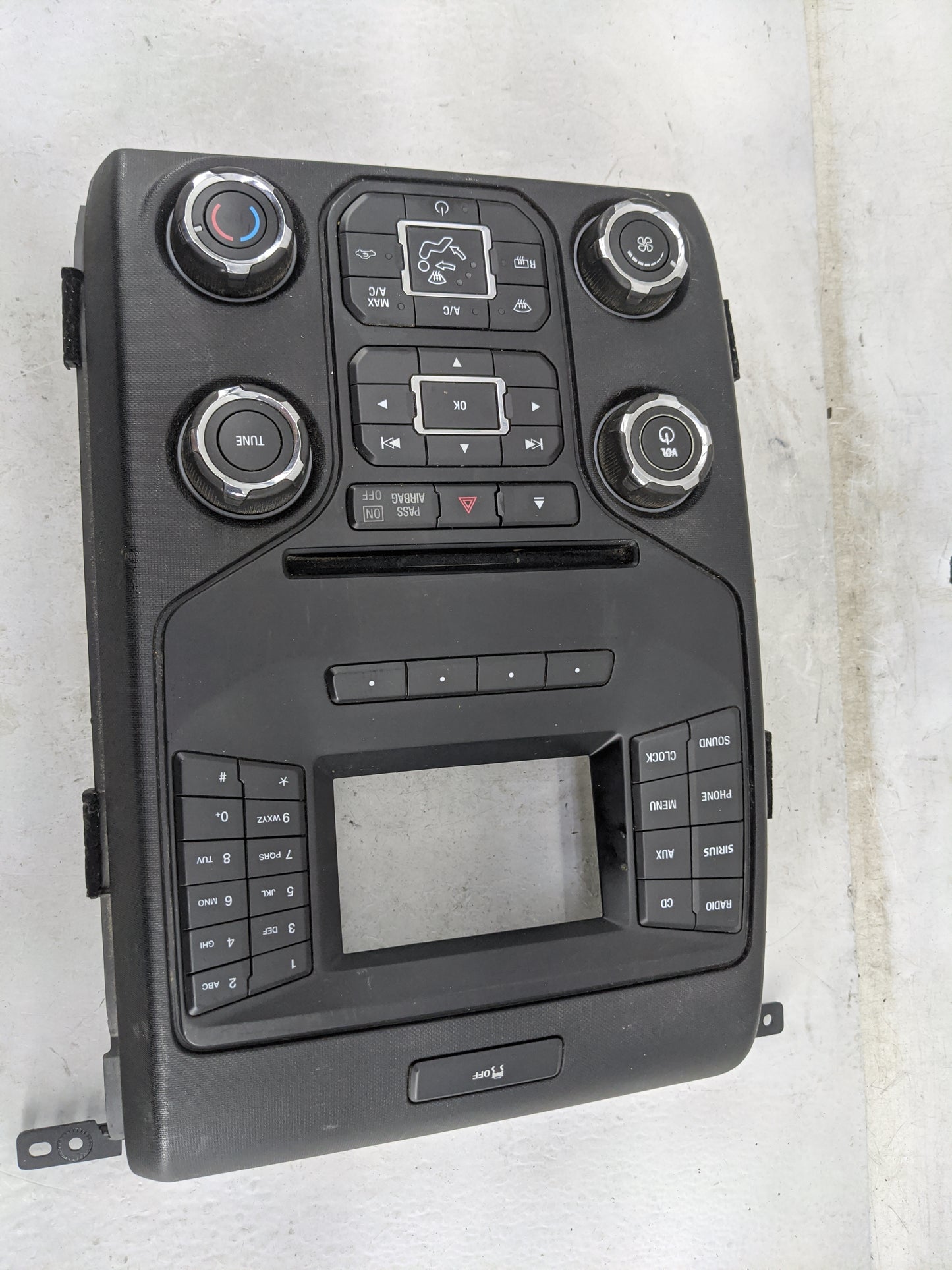 Ford F150 Radio Control Panel Black 1483048 - Oemusedautoparts1.com
