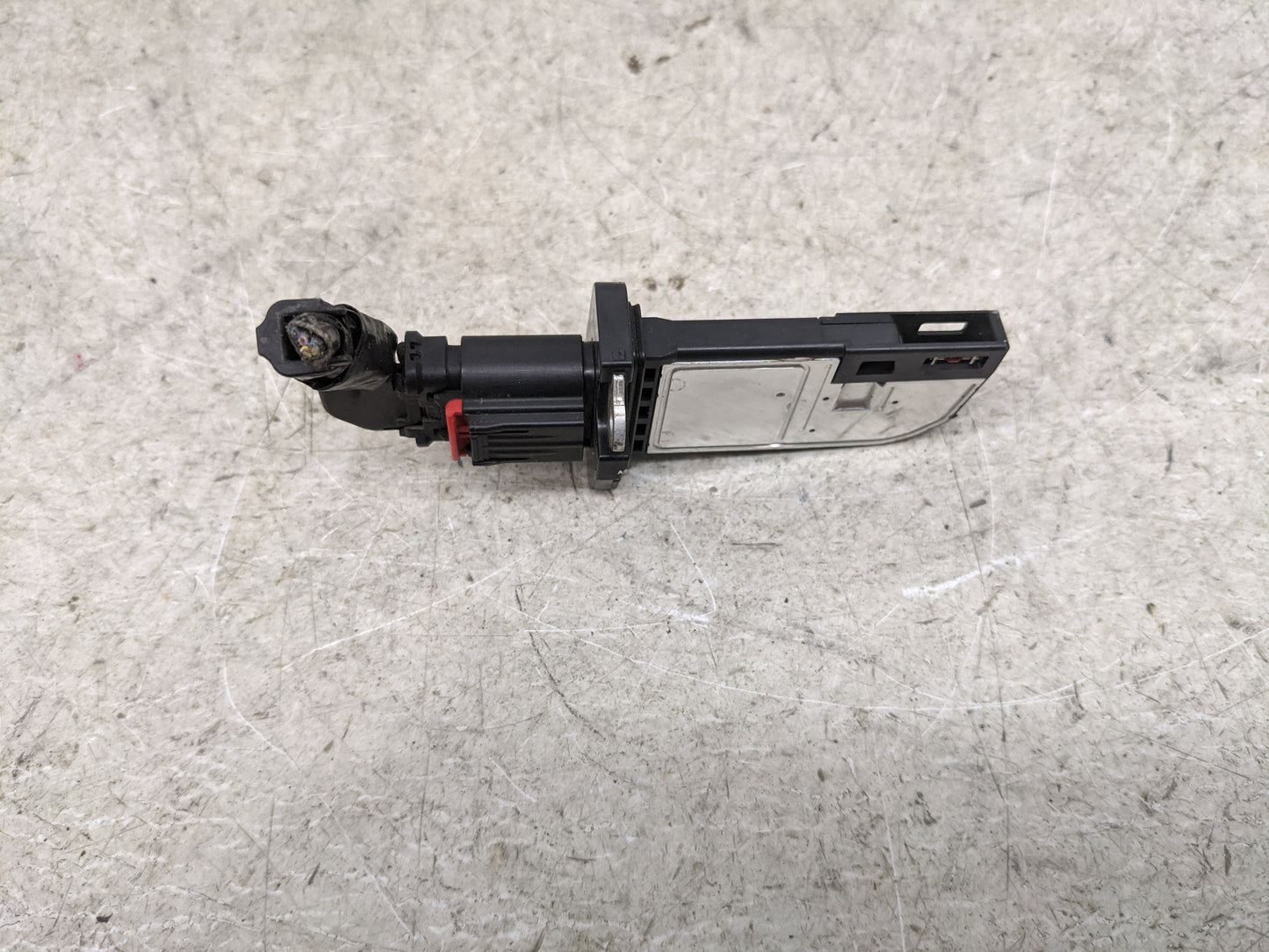Ford F150 Mass Air Flow Meter Maf 1485730 - Oemusedautoparts1.com