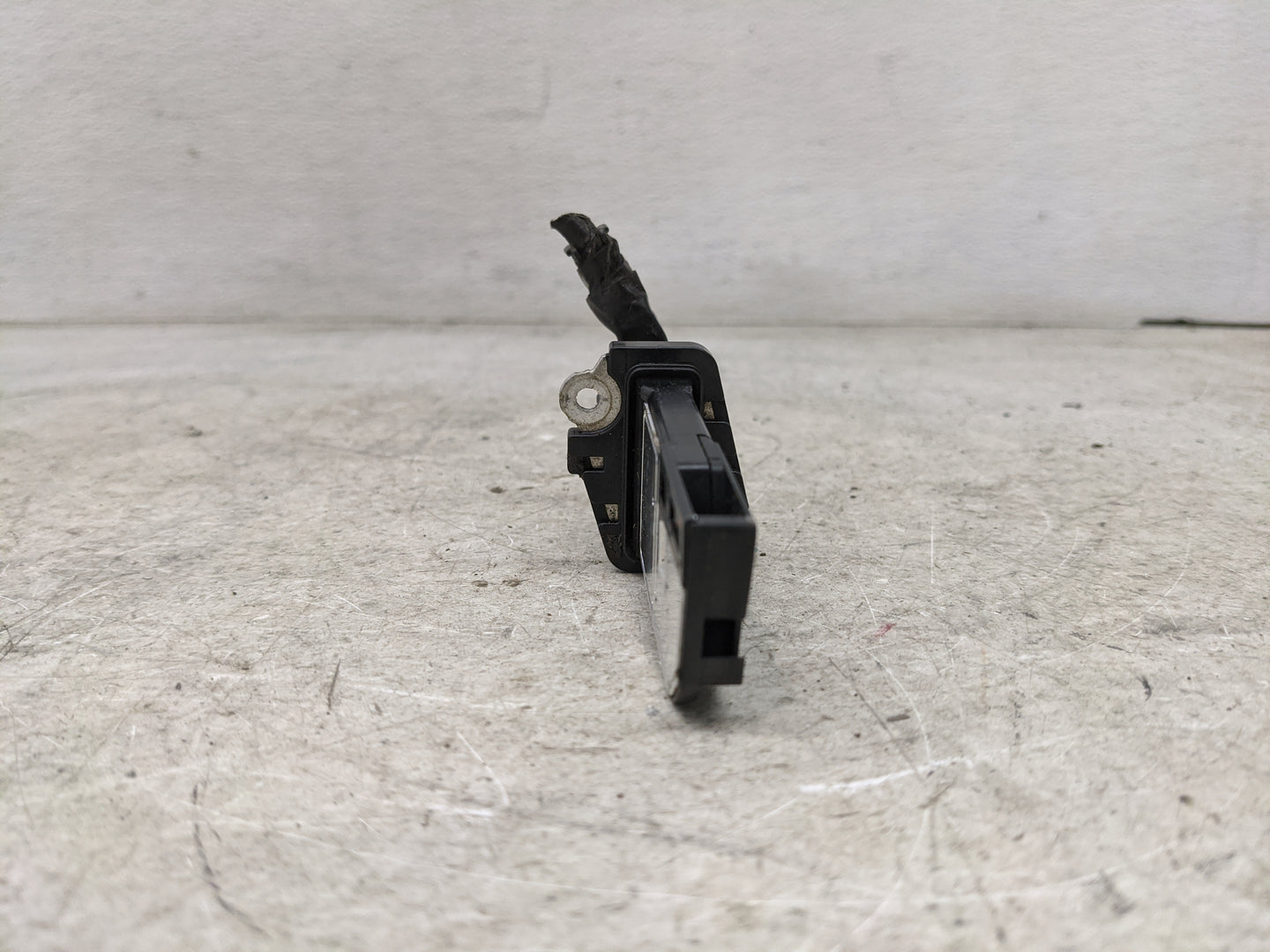 Ford F150 Mass Air Flow Meter Maf 1485730 - Oemusedautoparts1.com