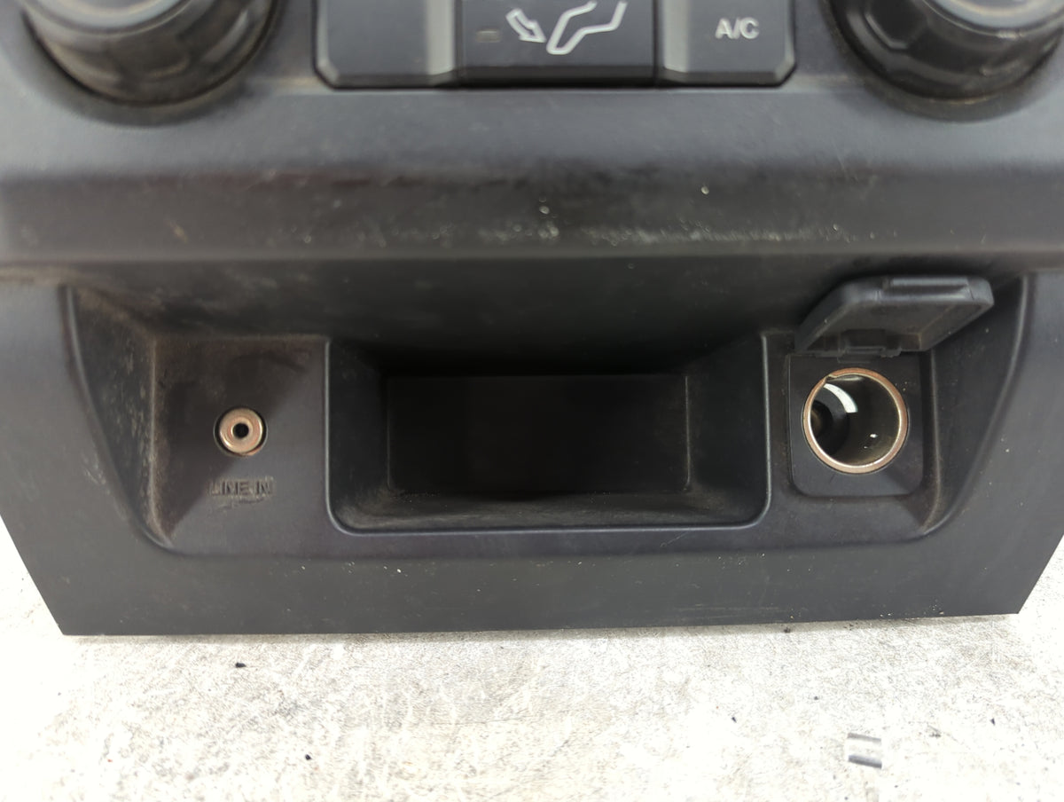 2014 Ford F150 Climate Control Module Temperature AC/Heater Replacement P/N:HC3T-19980-AD Fits OEM Used Auto Parts - Oemused