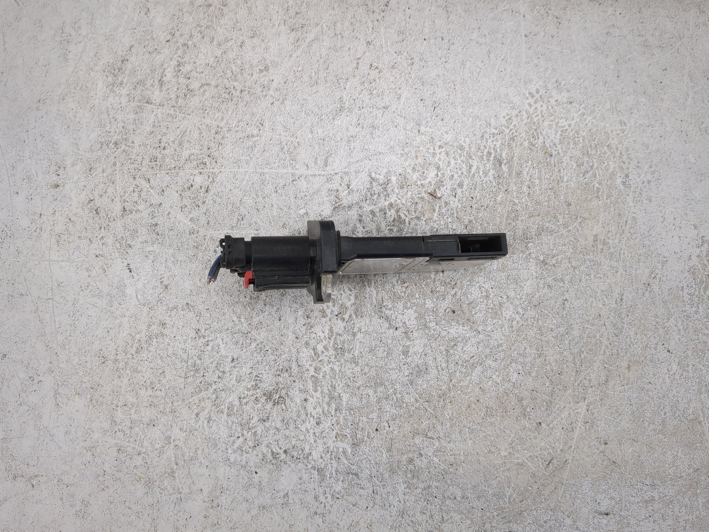 Ford F250sd Mass Air Flow Meter Maf 405908 - Oemusedautoparts1.com