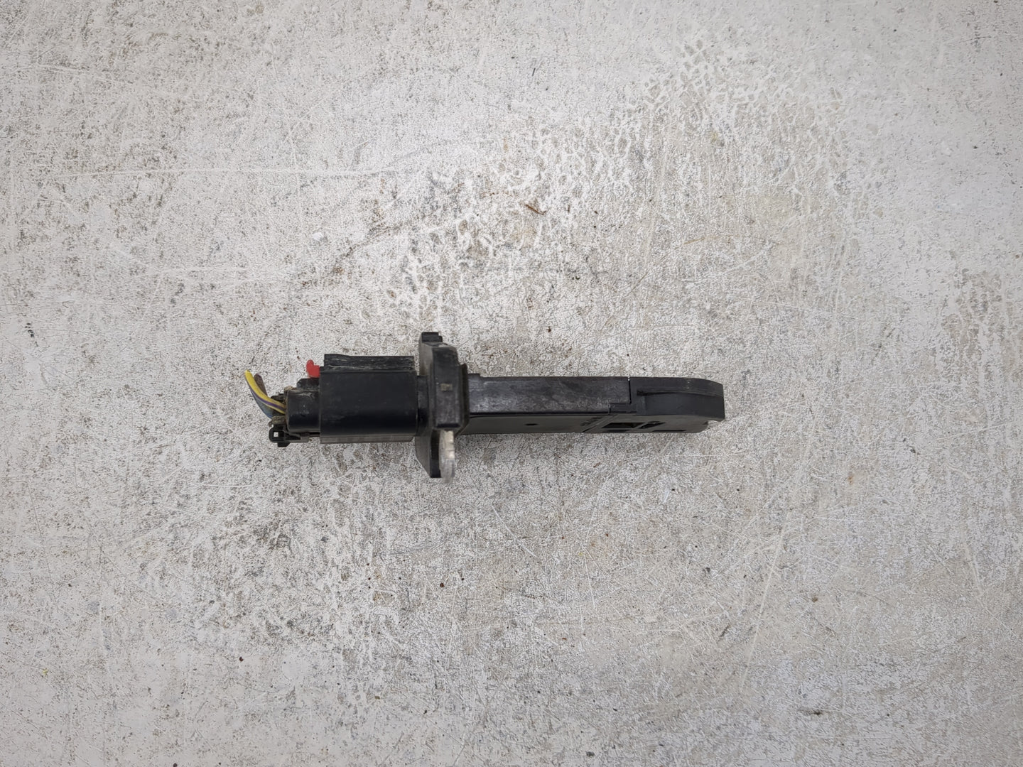 Ford F250sd Mass Air Flow Meter Maf 405908 - Oemusedautoparts1.com
