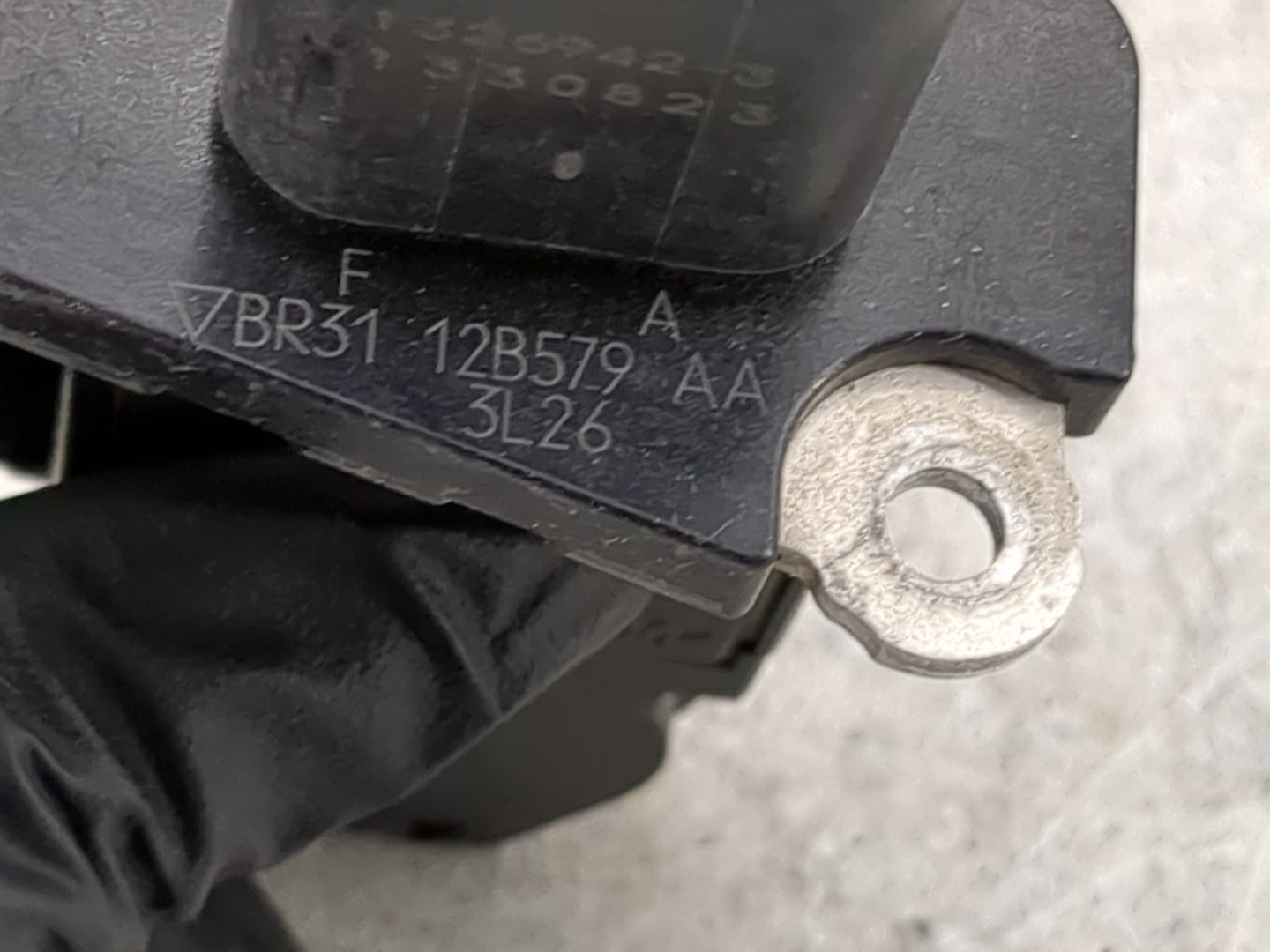 Ford F250sd Mass Air Flow Meter Maf 405908 - Oemusedautoparts1.com