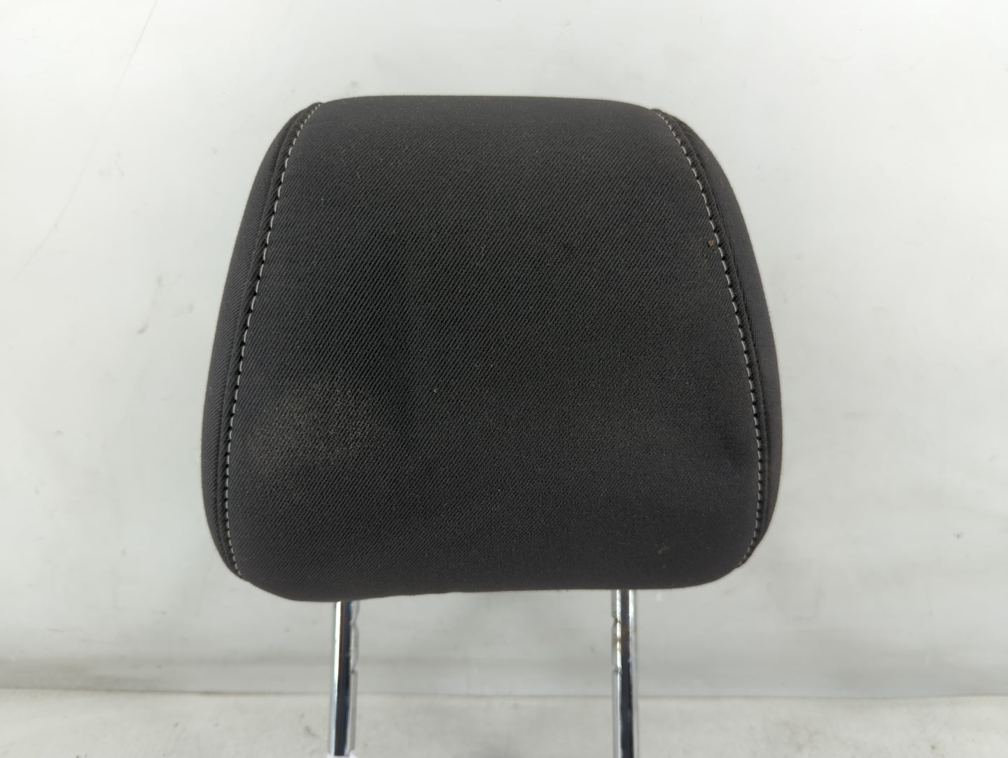 2014-2018 Ford Fiesta Headrest Head Rest Front Driver Passenger Seat Fits Fits 2014 2015 2016 2017 2018 OEM Used Auto Parts 