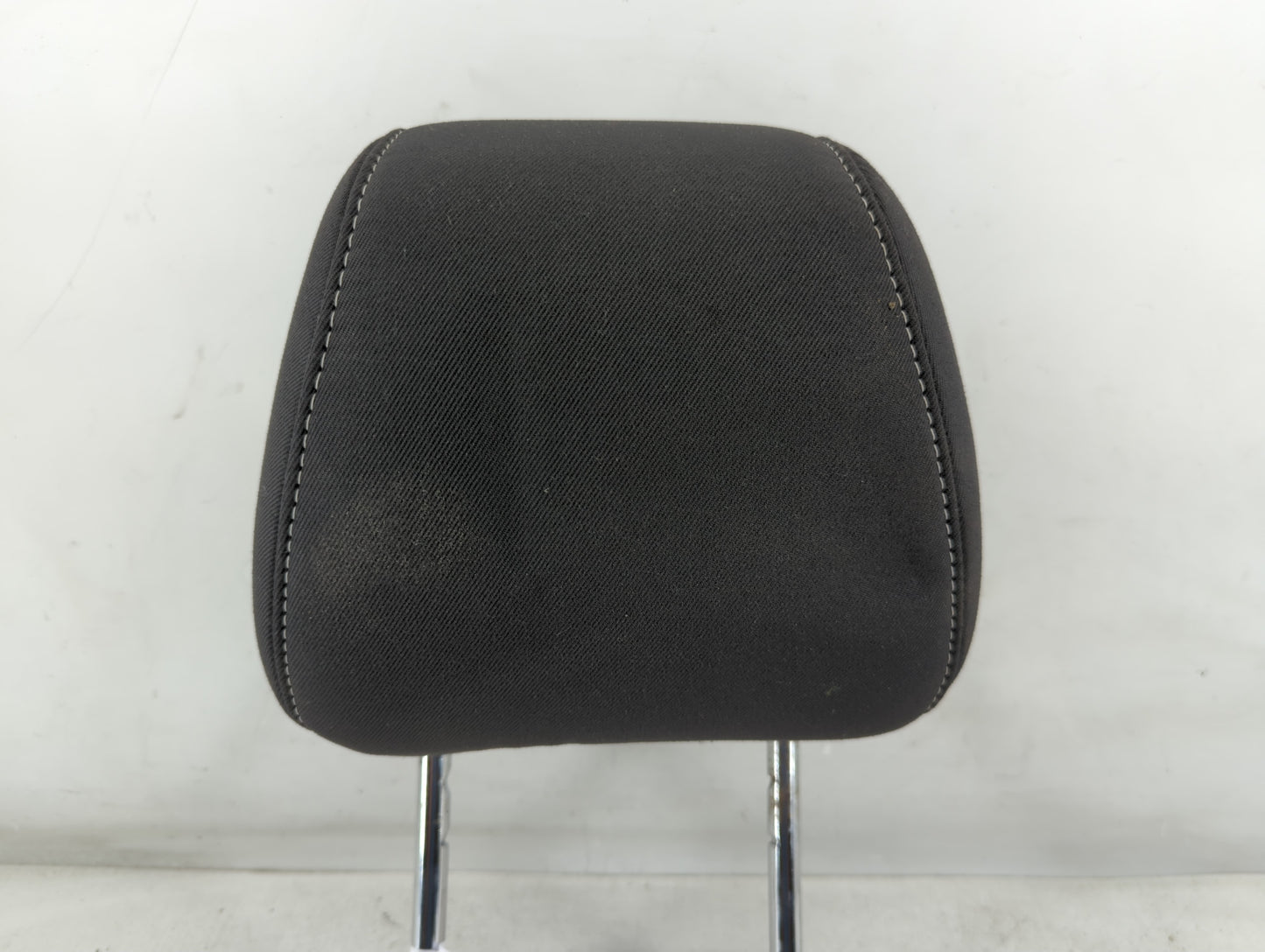 2014-2018 Ford Fiesta Headrest Head Rest Front Driver Passenger Seat Fits Fits 2014 2015 2016 2017 2018 OEM Used Auto Parts 