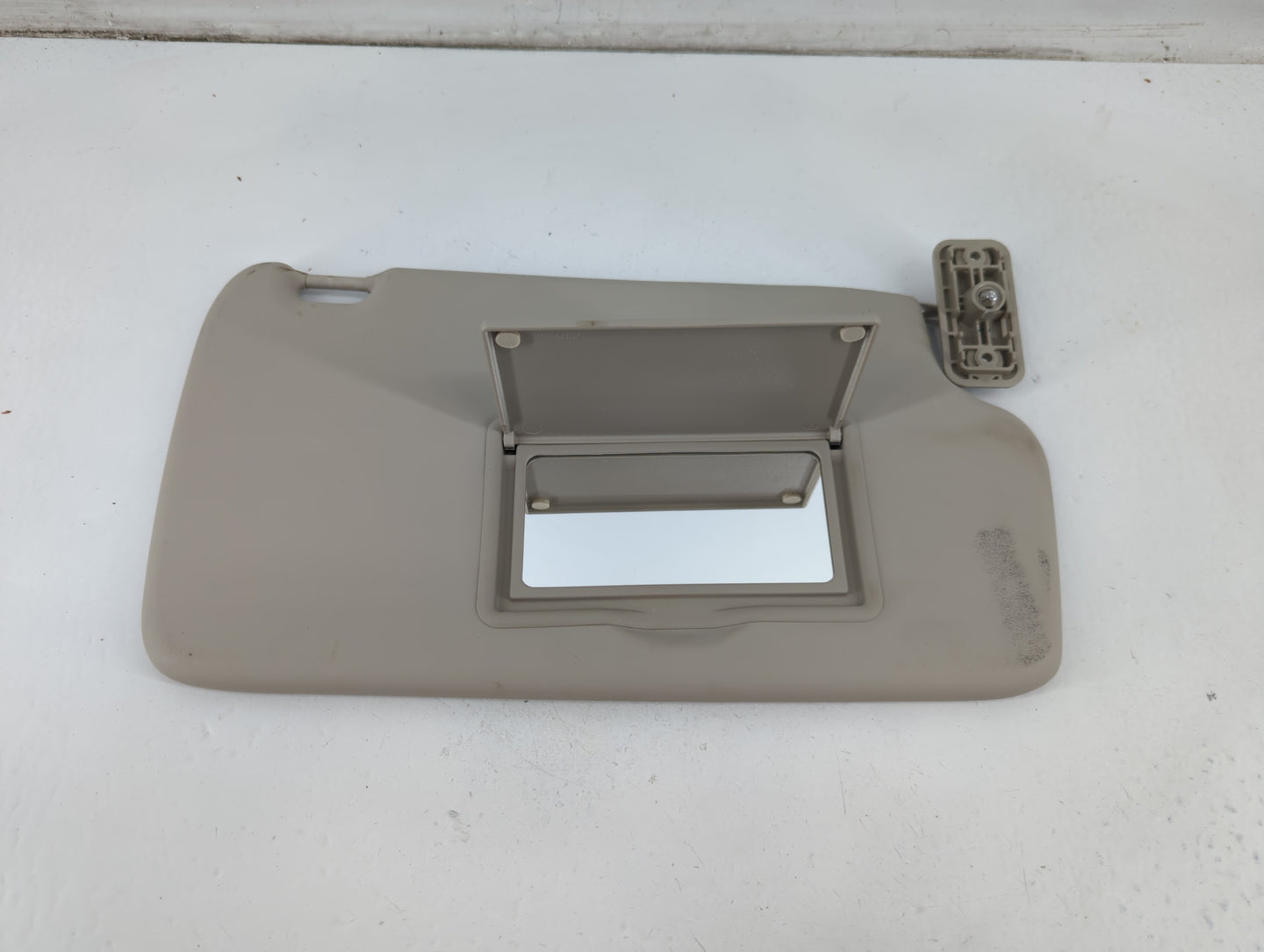 2011-2019 Ford Fiesta Sun Visor Shade Replacement Passenger Right Mirror Fits Fits 2011 2012 2013 2014 2015 2016 2017 2018 2