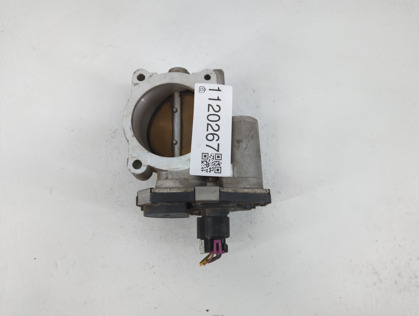 2014-2017 Ford Fiesta Throttle Body P/N:995AA Fits Fits 2014 2015 2016 2017 2018 OEM Used Auto Parts - Oemusedautoparts1.com