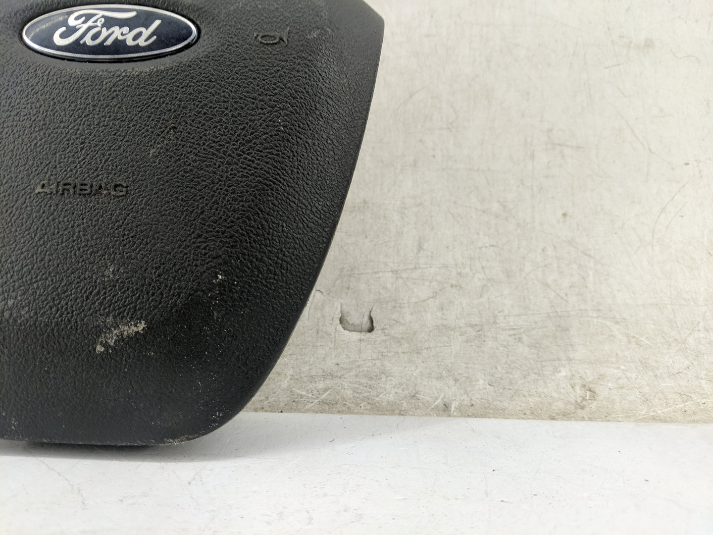 2011-2019 Ford Fiesta Air Bag Driver Left Steering Wheel Mounted 1139829 - Oemusedautoparts1.com