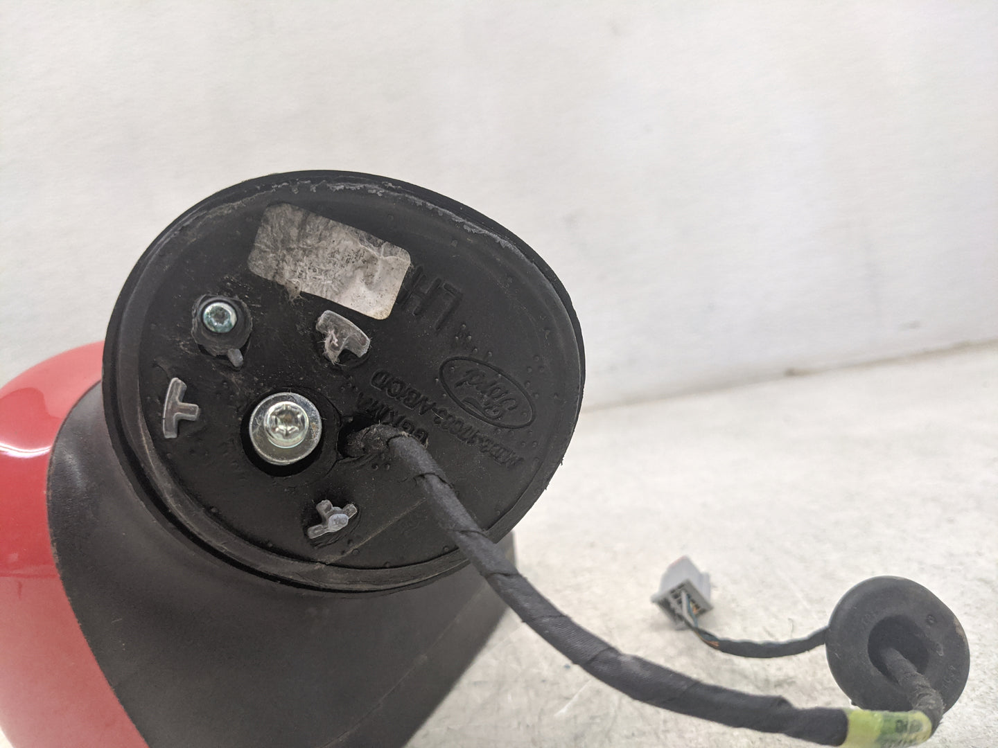 2011-2019 Ford Fiesta Driver Side View Mirror - Left Door Mirror OEM Used - Oemusedautoparts1.com