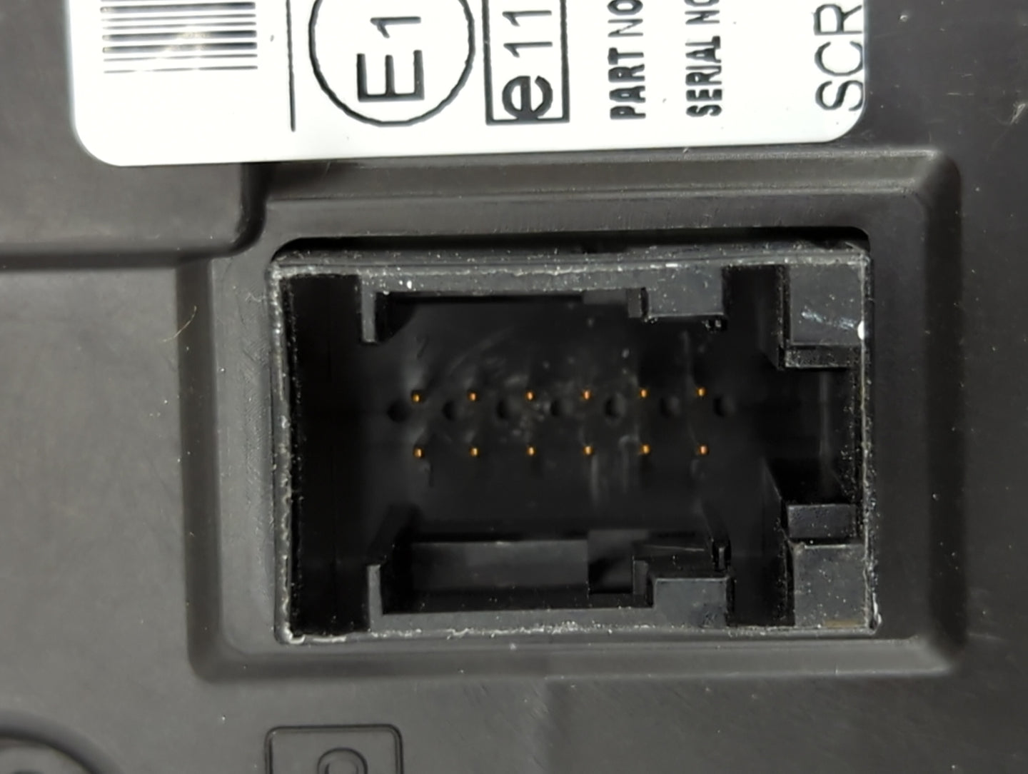 2014-2014 Ford Fiesta Information Display Screen 1139939 - Oemusedautoparts1.com