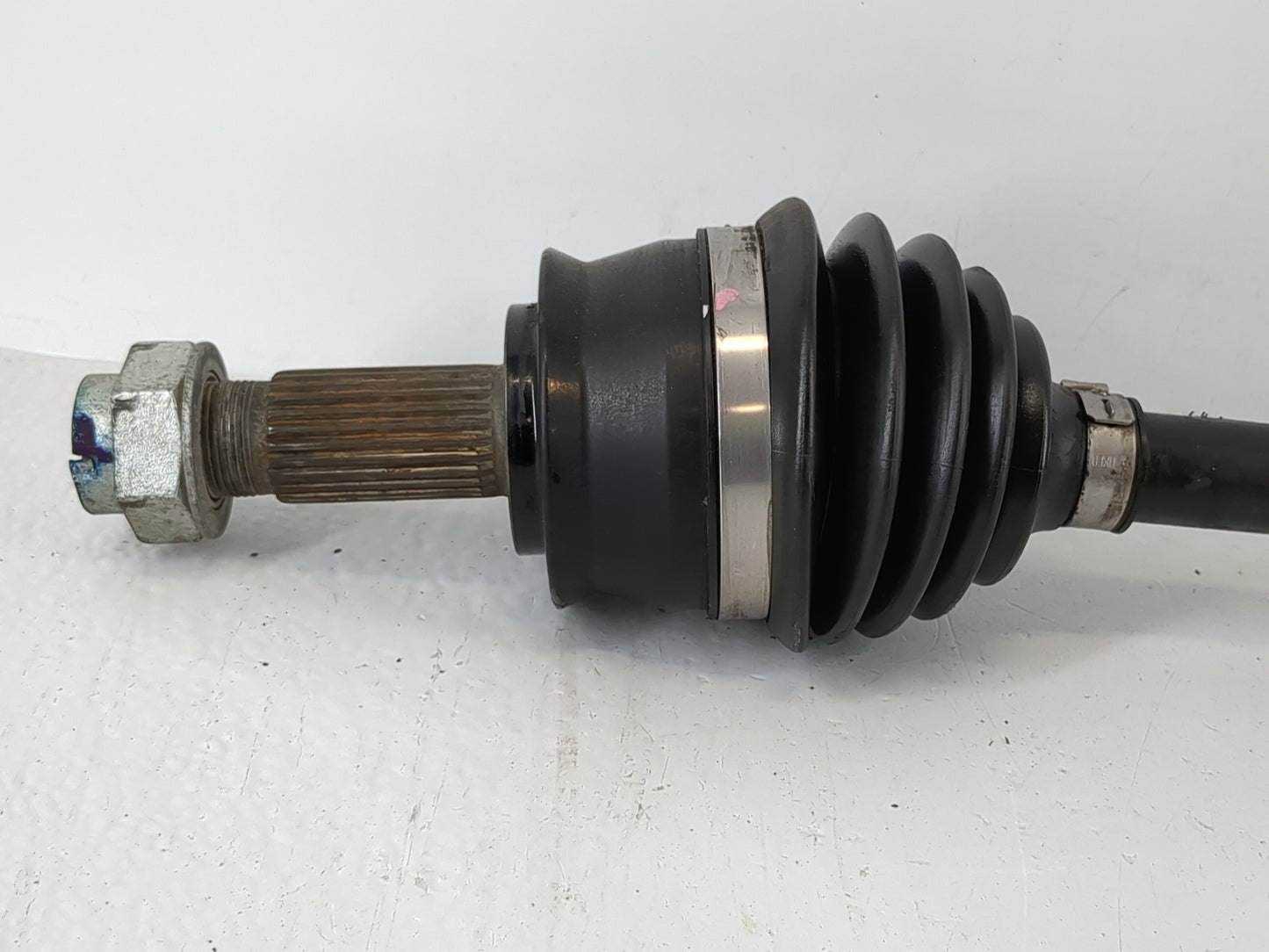 2011-2015 Ford Fiesta Axle Shaft Front Driver Cv C/v - Oemusedautoparts1.com