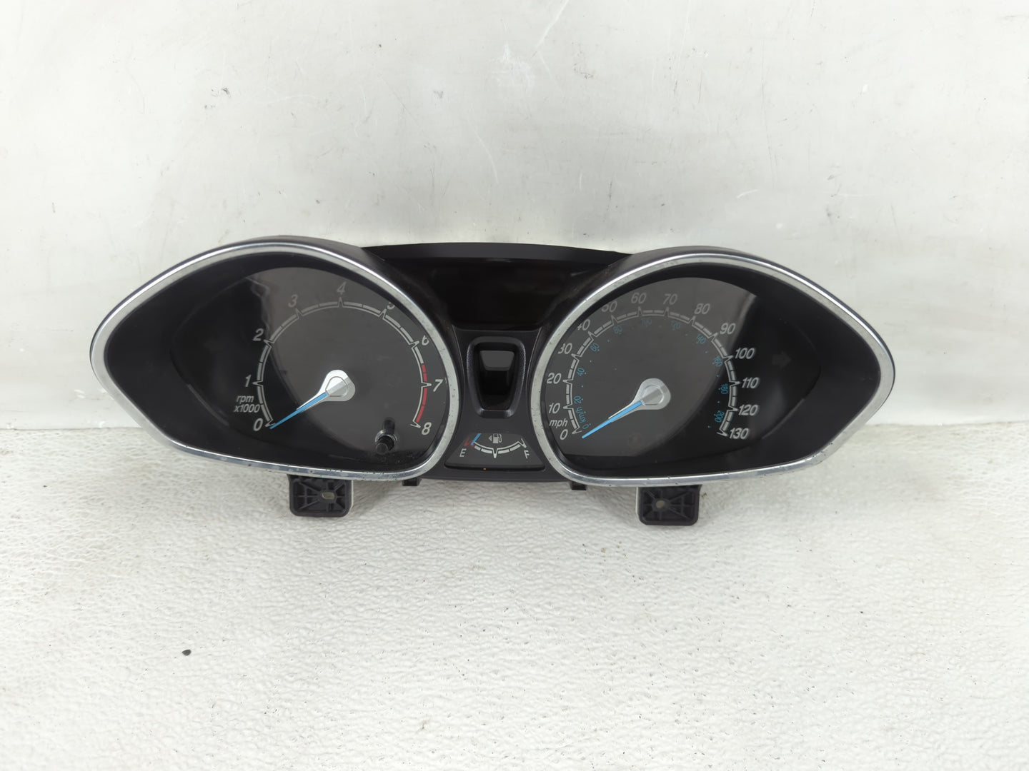2014-2015 Ford Fiesta Instrument Cluster Speedometer Gauges Fits Fits 2014 2015 OEM Used Auto Parts - Oemusedautoparts1.com