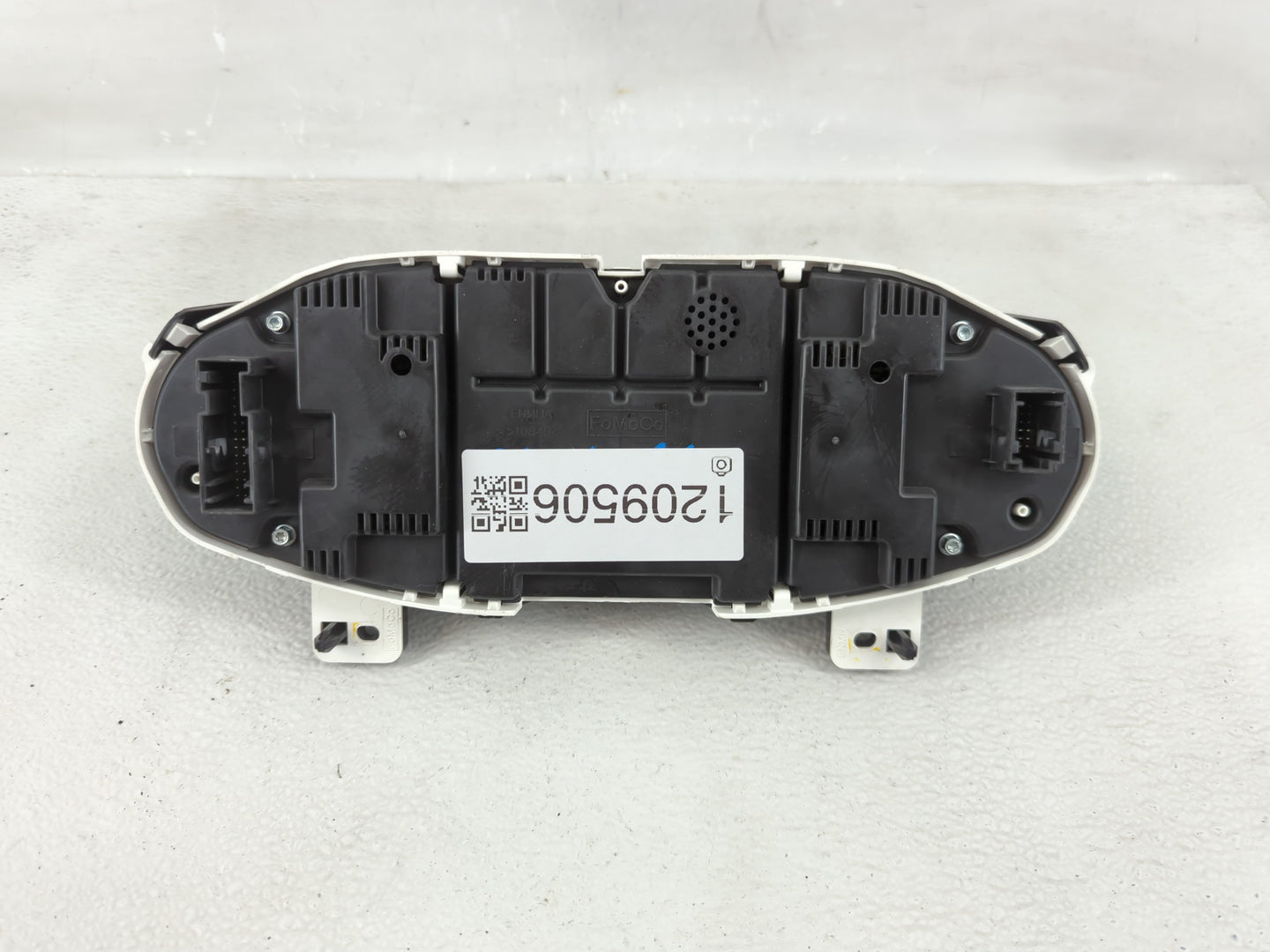 2014-2015 Ford Fiesta Instrument Cluster Speedometer Gauges Fits Fits 2014 2015 OEM Used Auto Parts - Oemusedautoparts1.com