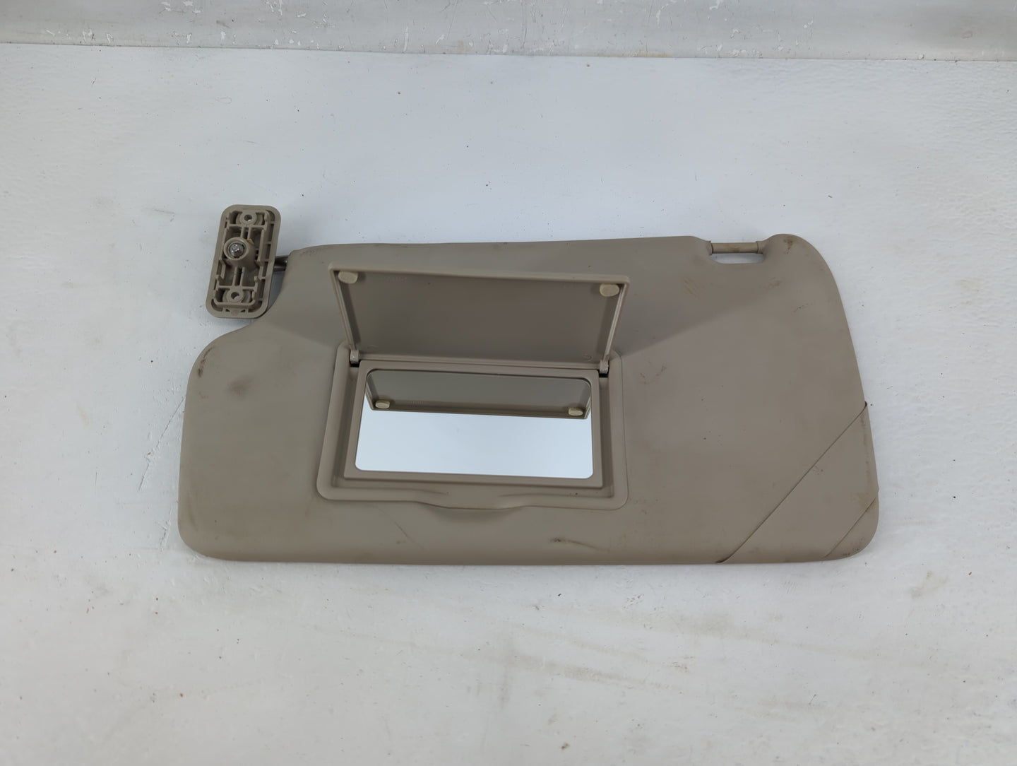 2011-2019 Ford Fiesta Sun Visor Shade Replacement Passenger Right Mirror Fits Fits 2011 2012 2013 2014 2015 2016 2017 2018 2