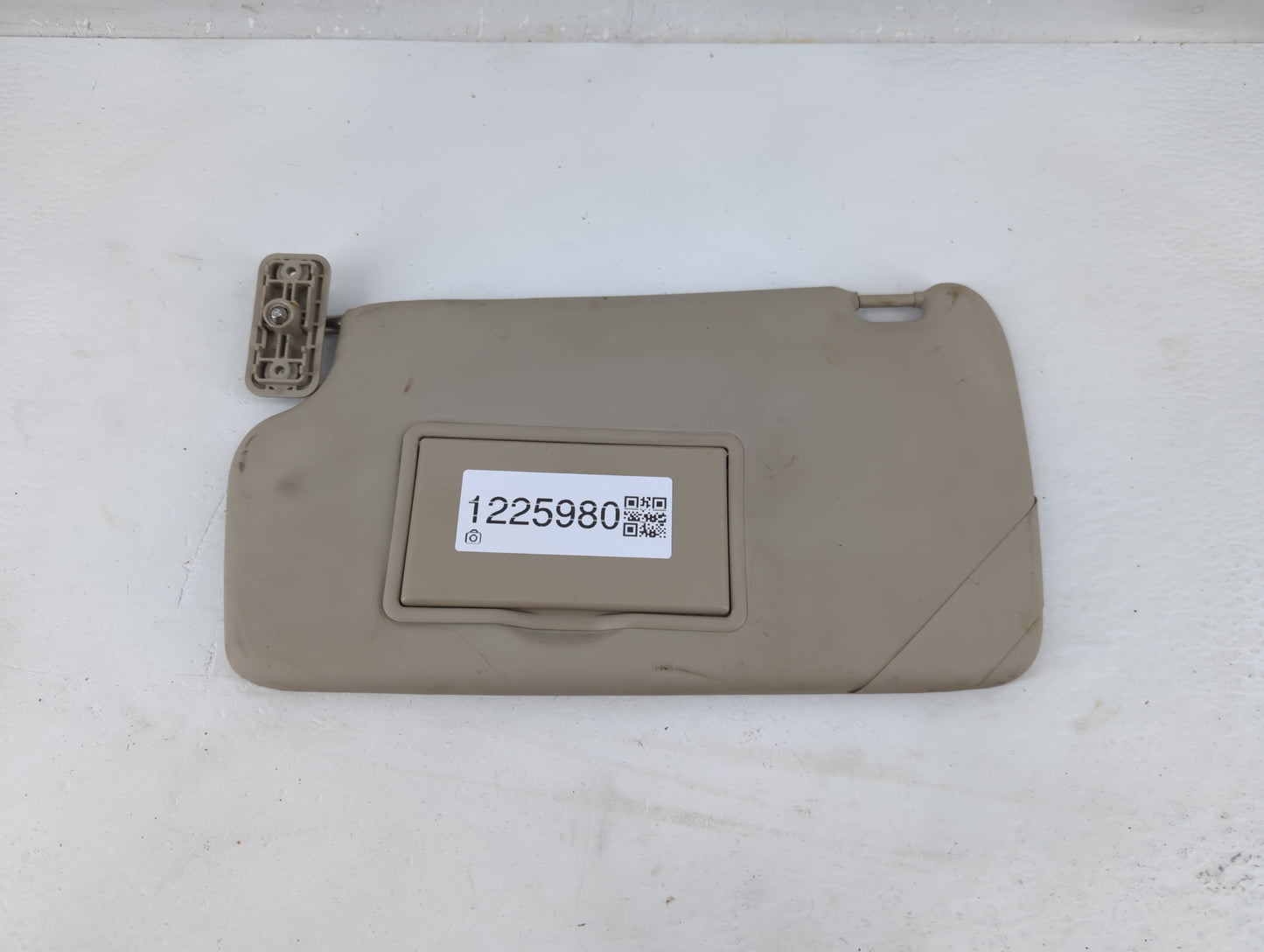 2011-2019 Ford Fiesta Sun Visor Shade Replacement Passenger Right Mirror Fits Fits 2011 2012 2013 2014 2015 2016 2017 2018 2
