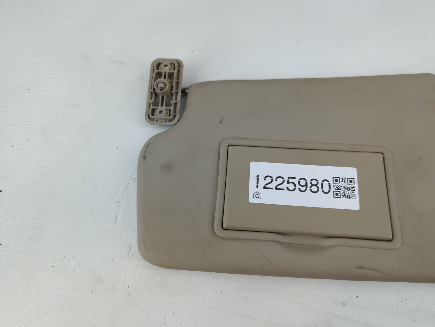 2011-2019 Ford Fiesta Sun Visor Shade Replacement Passenger Right Mirror Fits Fits 2011 2012 2013 2014 2015 2016 2017 2018 2