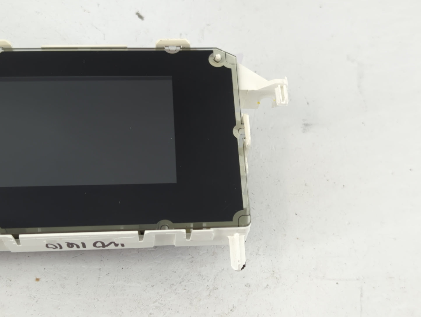 2014-2017 Ford Fiesta Information Display Screen - Oemusedautoparts1.com