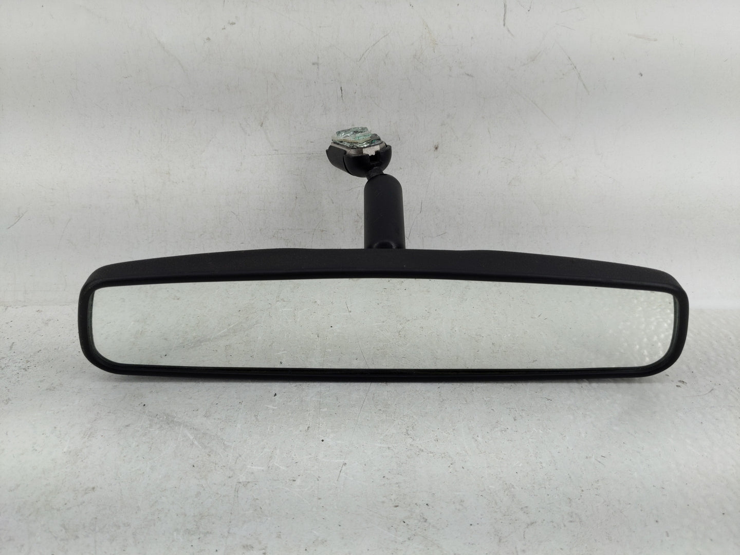 2011-2019 Ford Fiesta Interior Rear View Mirror Replacement OEM P/N:E8011083 Fits OEM Used Auto Parts - Oemusedautoparts1.co