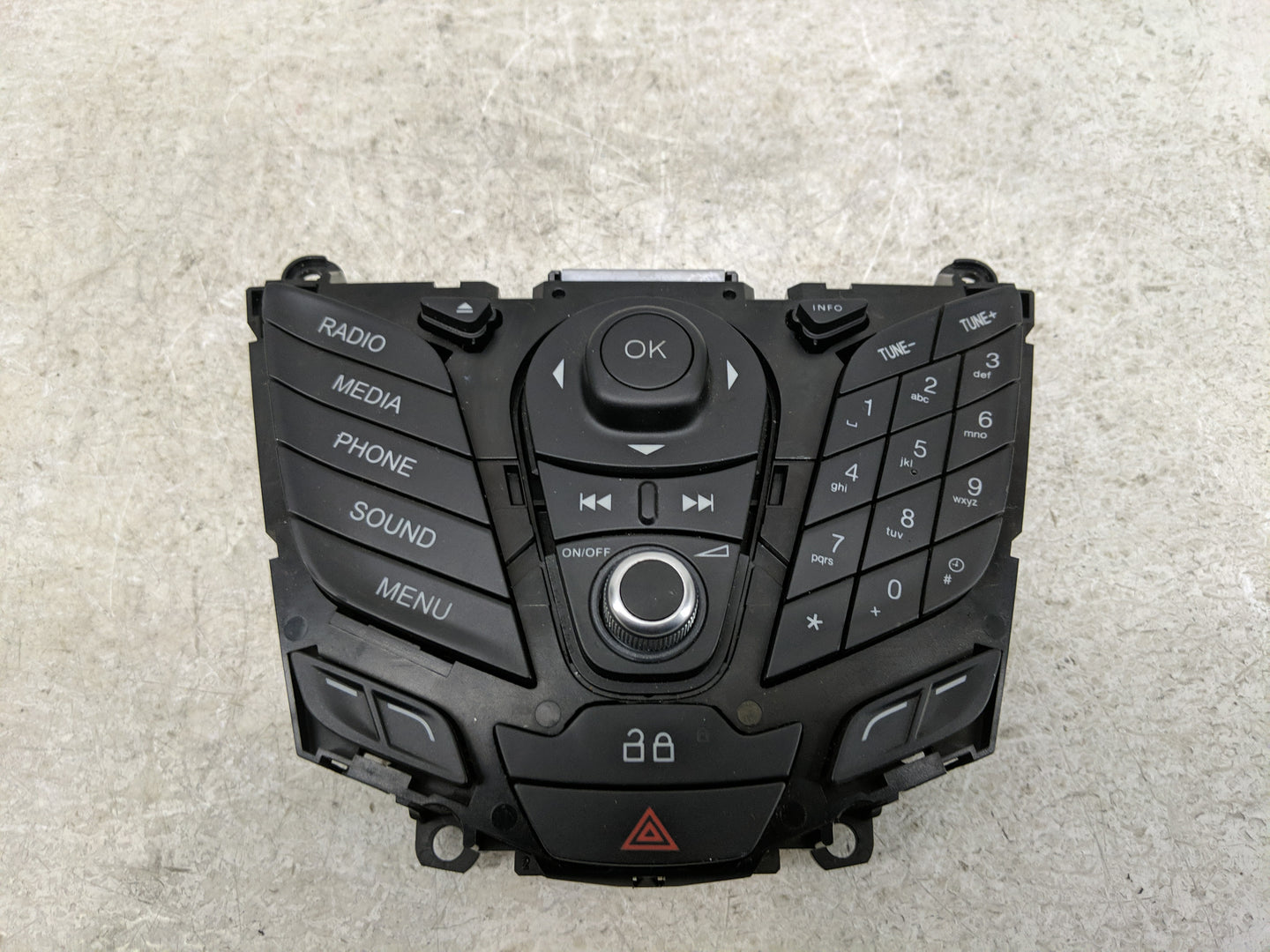 2014-2015 Ford Fiesta Radio Control Panel - Oemusedautoparts1.com