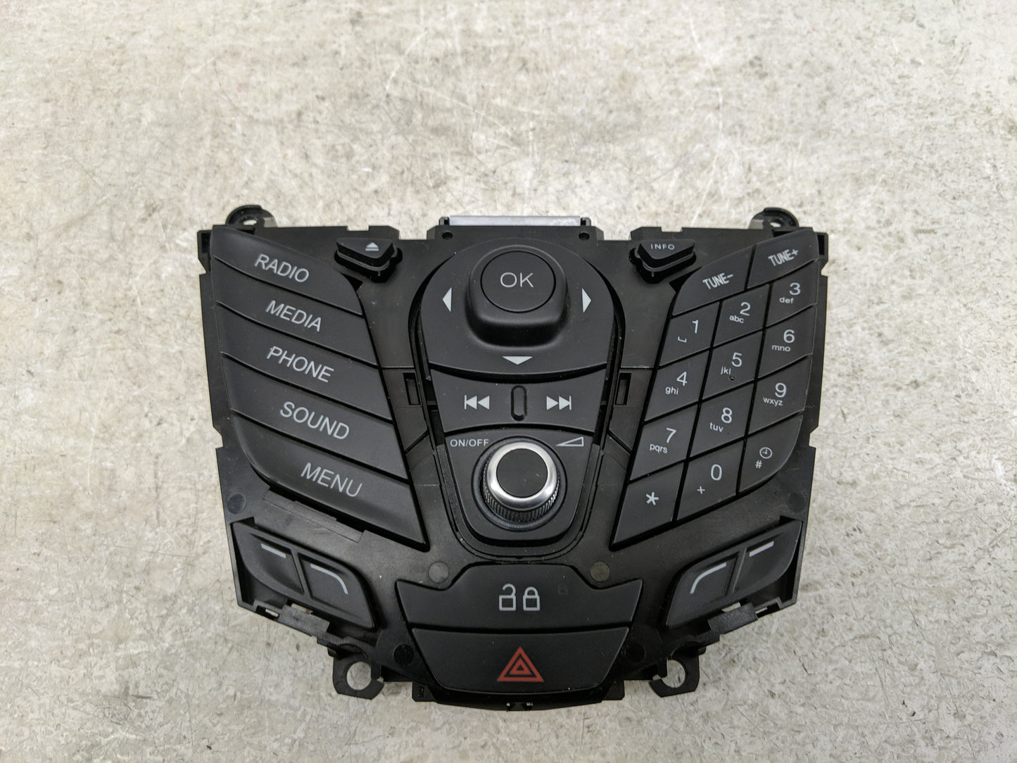 2014-2015 Ford Fiesta Radio Control Panel - Oemusedautoparts1.com