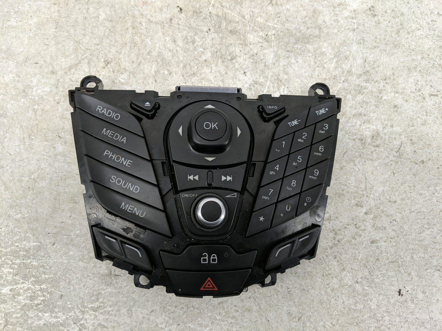 2014-2015 Ford Fiesta Radio Control Panel - Oemusedautoparts1.com