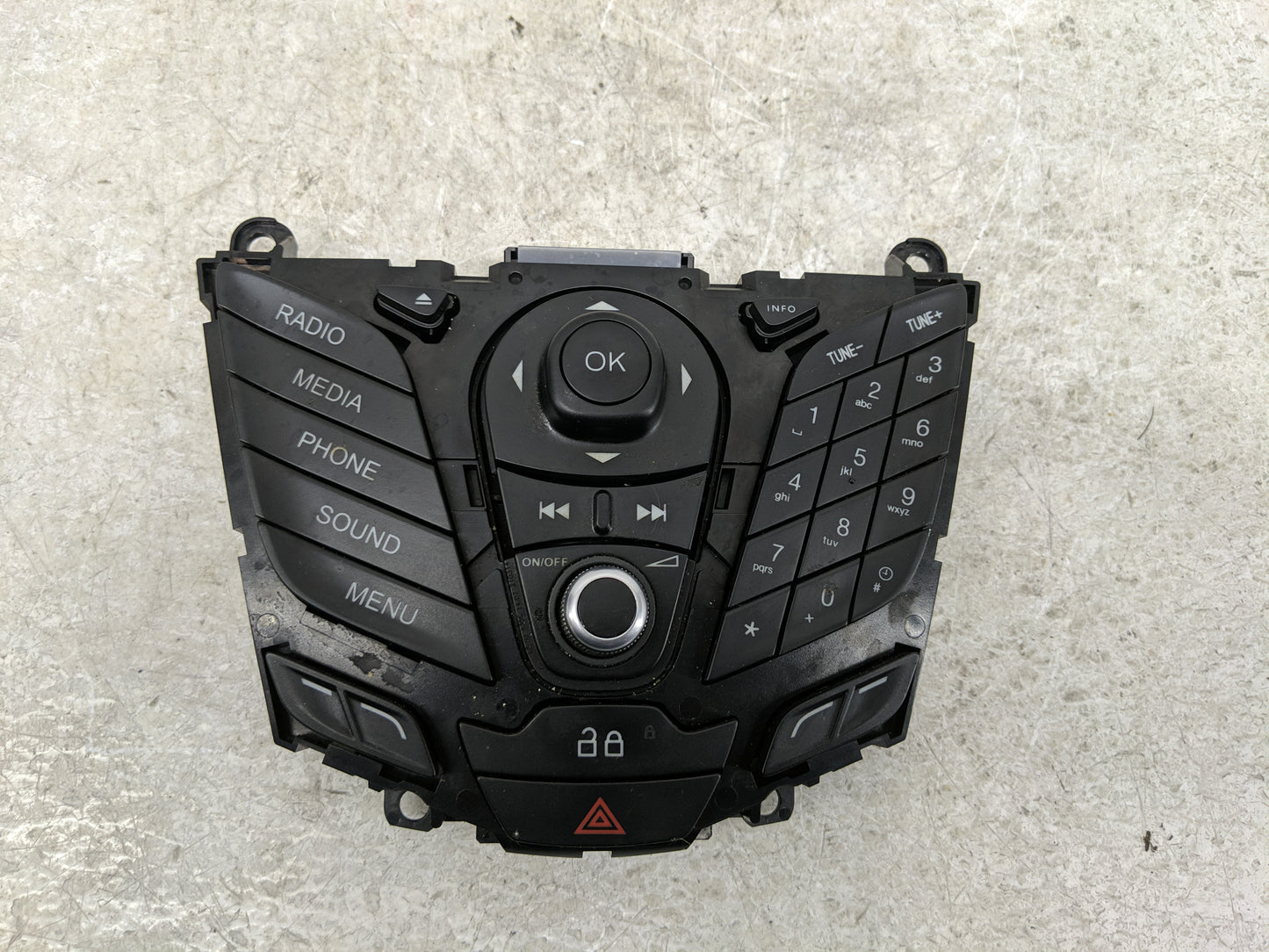 2014-2015 Ford Fiesta Radio Control Panel - Oemusedautoparts1.com
