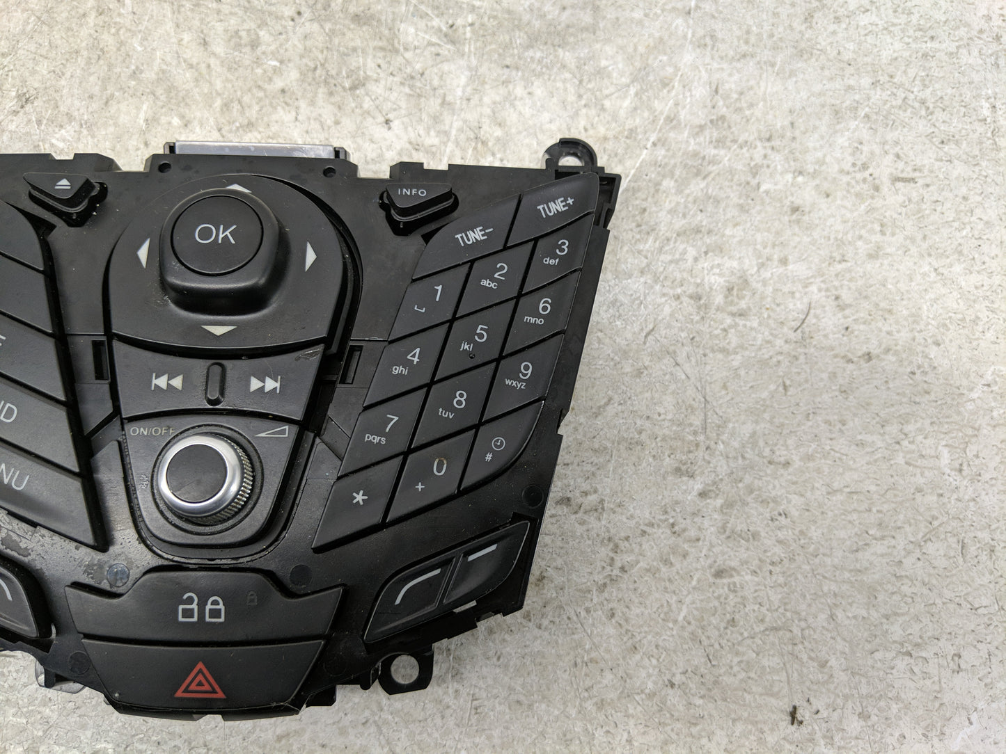 2014-2015 Ford Fiesta Radio Control Panel - Oemusedautoparts1.com