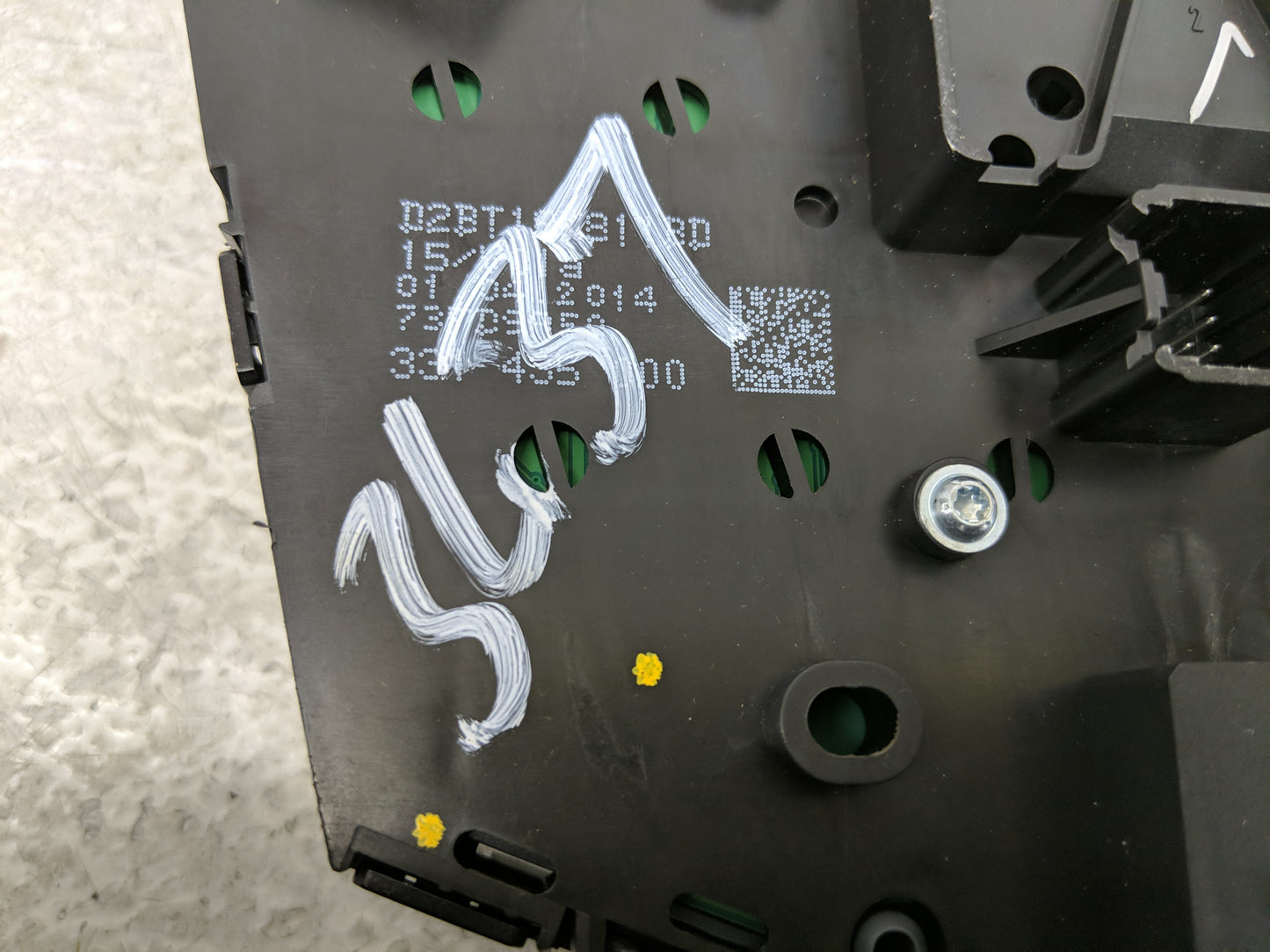 2014-2015 Ford Fiesta Radio Control Panel - Oemusedautoparts1.com