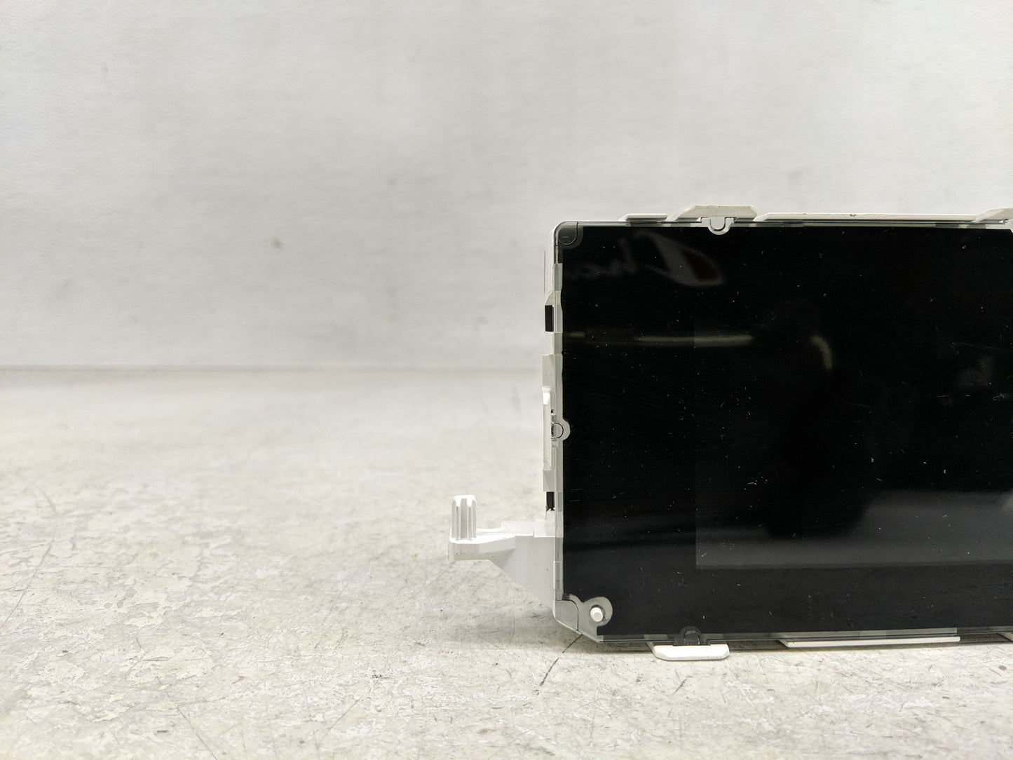 2014-2017 Ford Fiesta Information Display Screen - Oemusedautoparts1.com