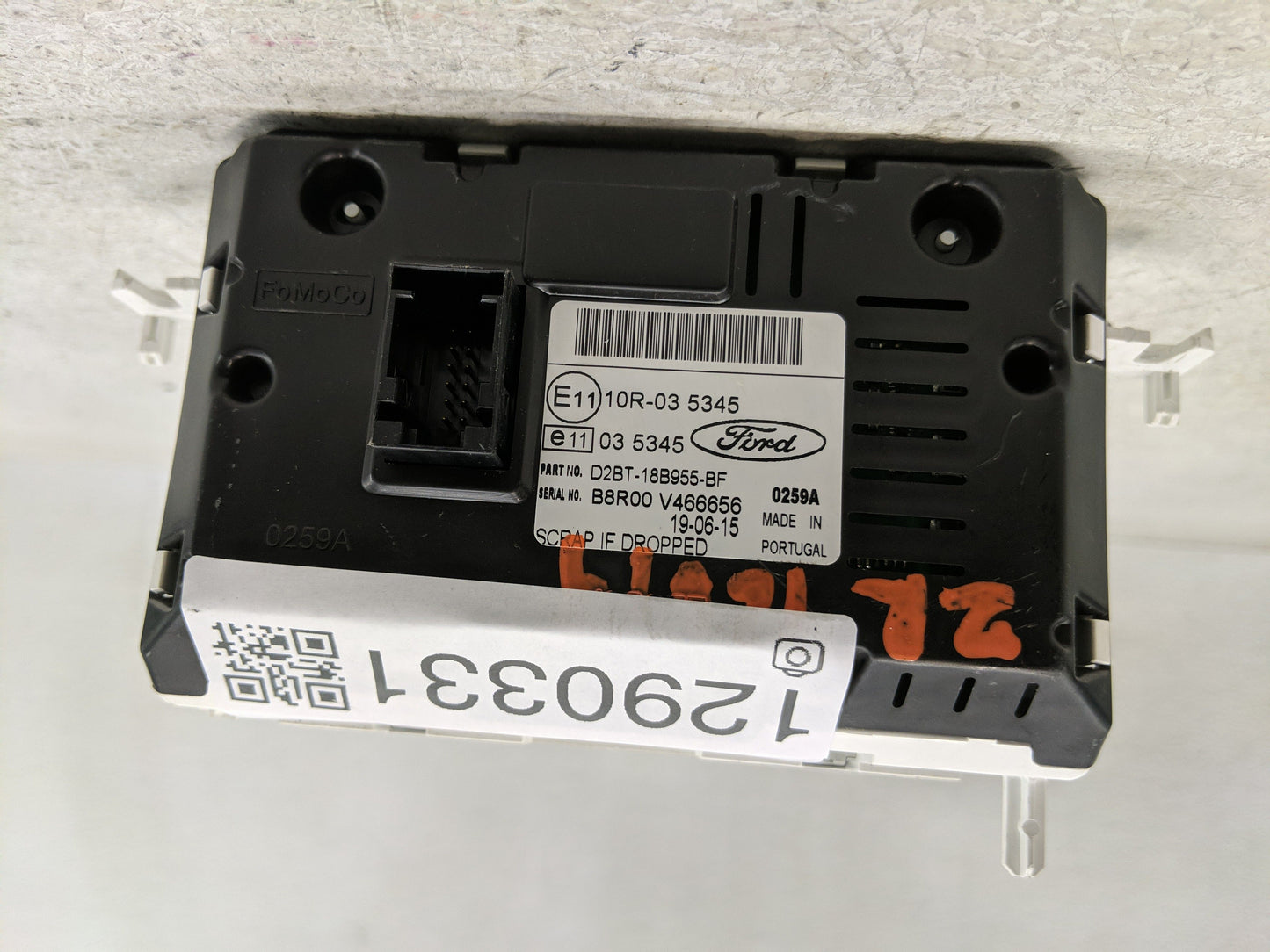 2014-2017 Ford Fiesta Information Display Screen - Oemusedautoparts1.com