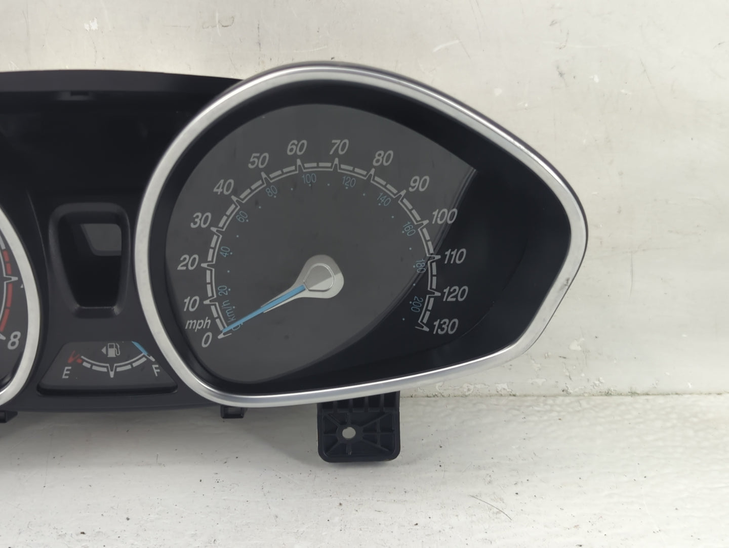 2014-2015 Ford Fiesta Instrument Cluster Speedometer Gauges P/N:DUBZ-10849-AA Fits Fits 2014 2015 OEM Used Auto Parts - Oemu