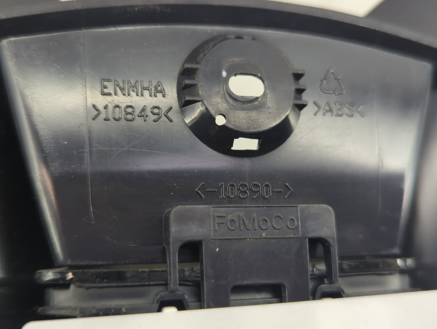 2014-2015 Ford Fiesta Instrument Cluster Speedometer Gauges Fits Fits 2014 2015 OEM Used Auto Parts - Oemusedautoparts1.com