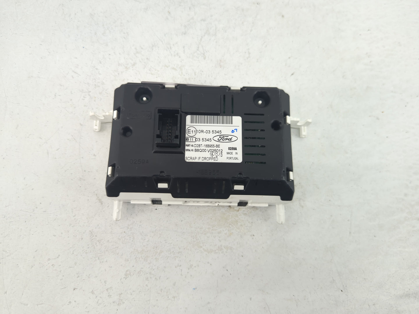 2014-2017 Ford Fiesta Information Display Screen - Oemusedautoparts1.com