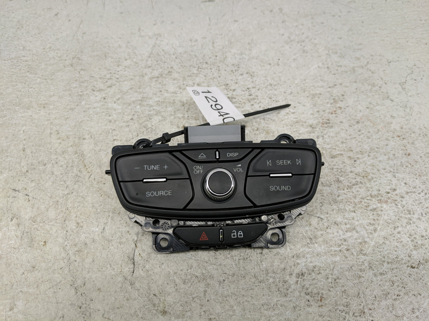 2014-2016 Ford Fiesta Radio Control Panel - Oemusedautoparts1.com