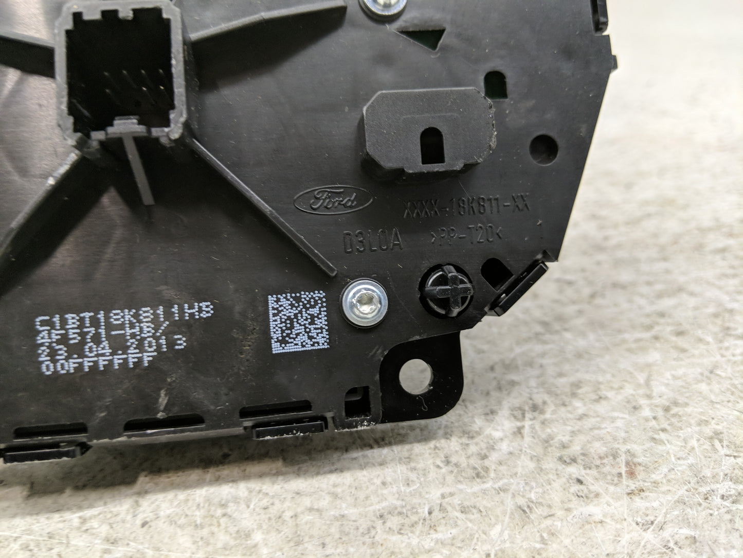 2014-2016 Ford Fiesta Radio Control Panel - Oemusedautoparts1.com