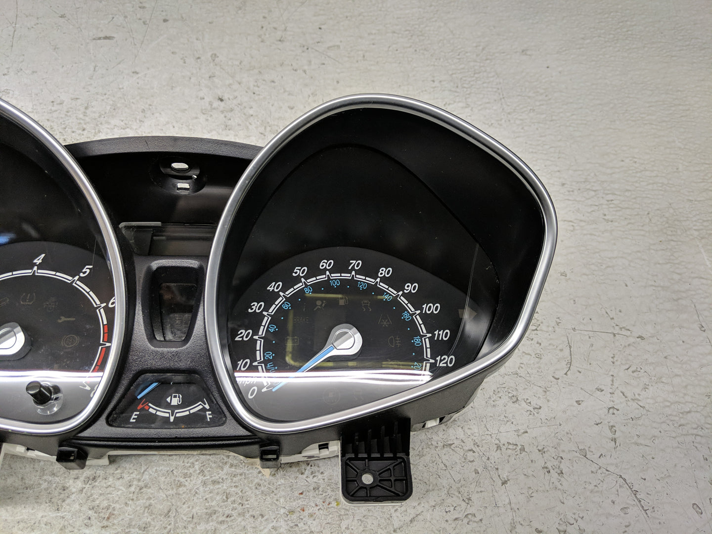 2014-2015 Ford Fiesta Instrument Cluster Speedometer Gauges P/N:D2BT-10849-GAL Fits Fits 2014 2015 OEM Used Auto Parts - Oem