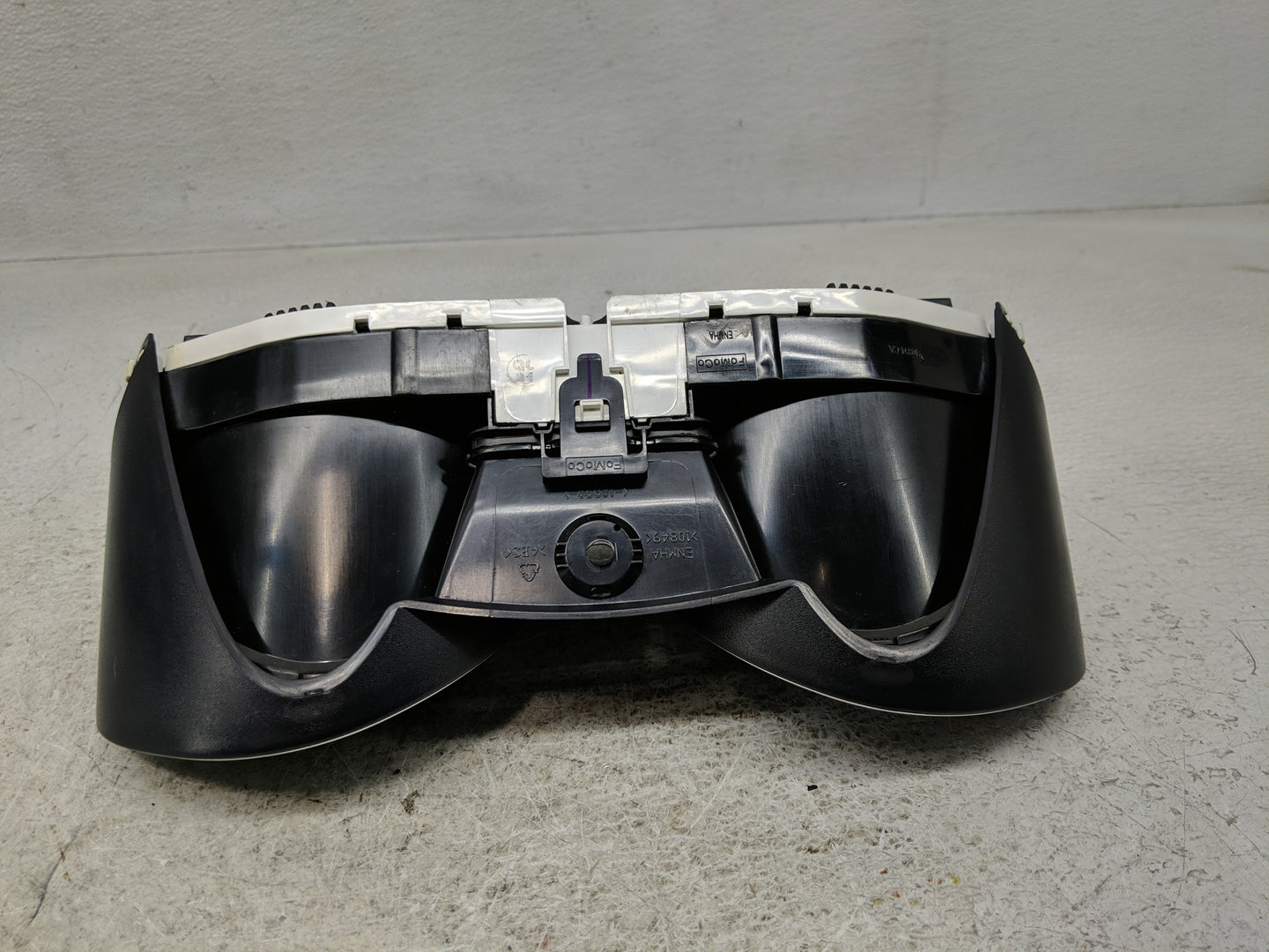 2014-2015 Ford Fiesta Instrument Cluster Speedometer Gauges P/N:D2BT-10849-GAL Fits Fits 2014 2015 OEM Used Auto Parts - Oem