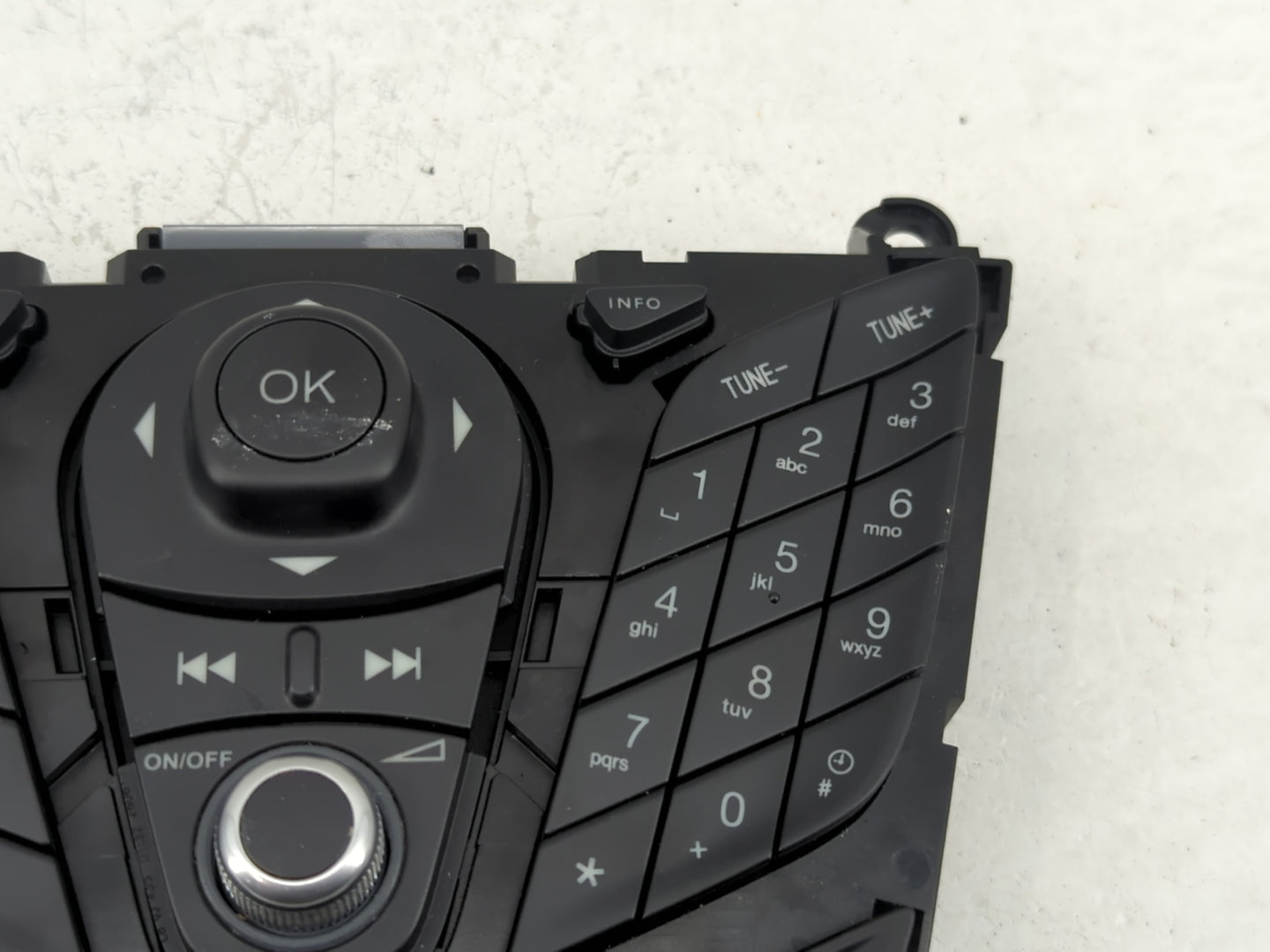 2014-2015 Ford Fiesta Radio Control Panel - Oemusedautoparts1.com